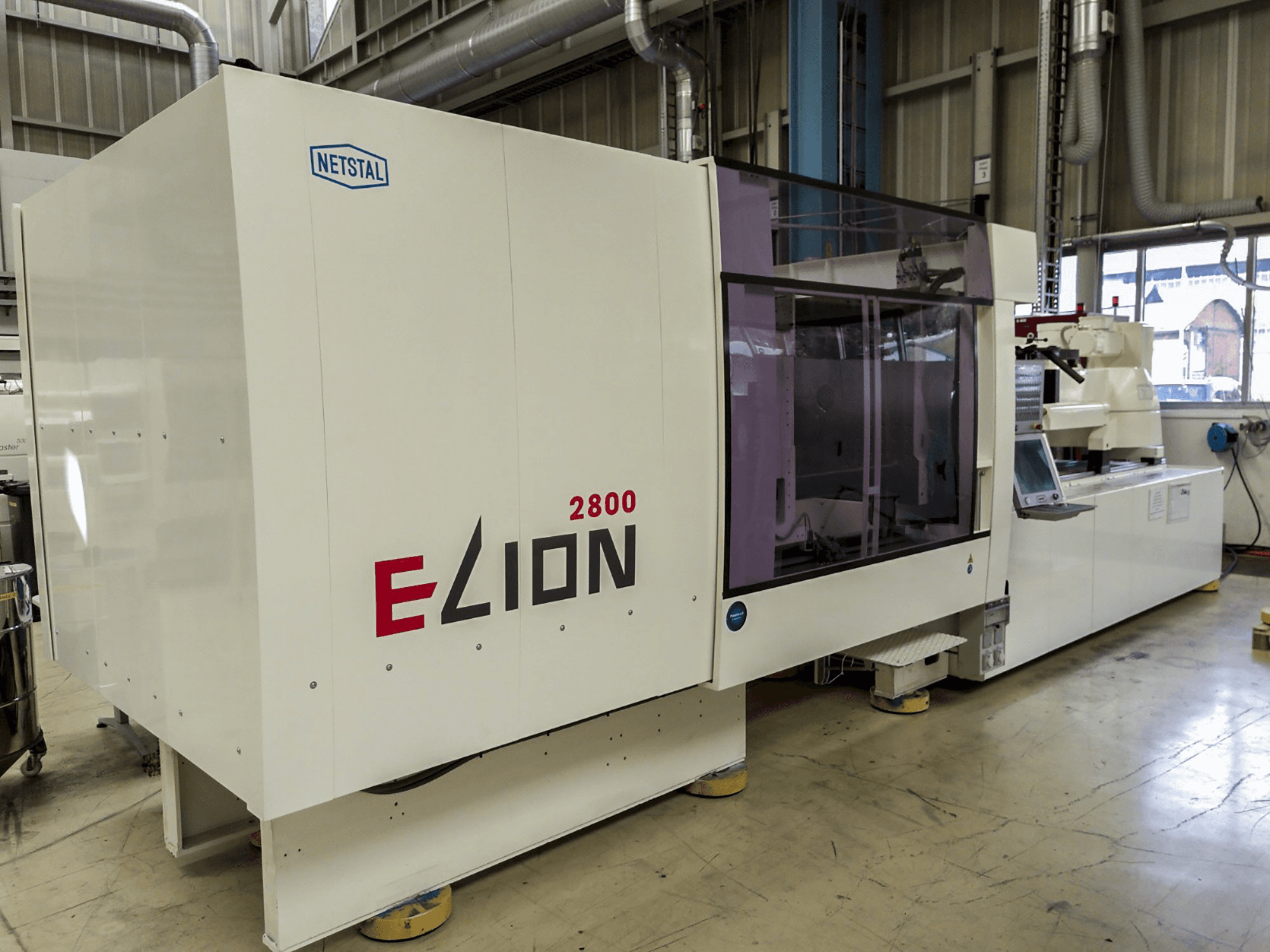 Prikaz stroja Netstal ELION 2800-870 sprijeda
