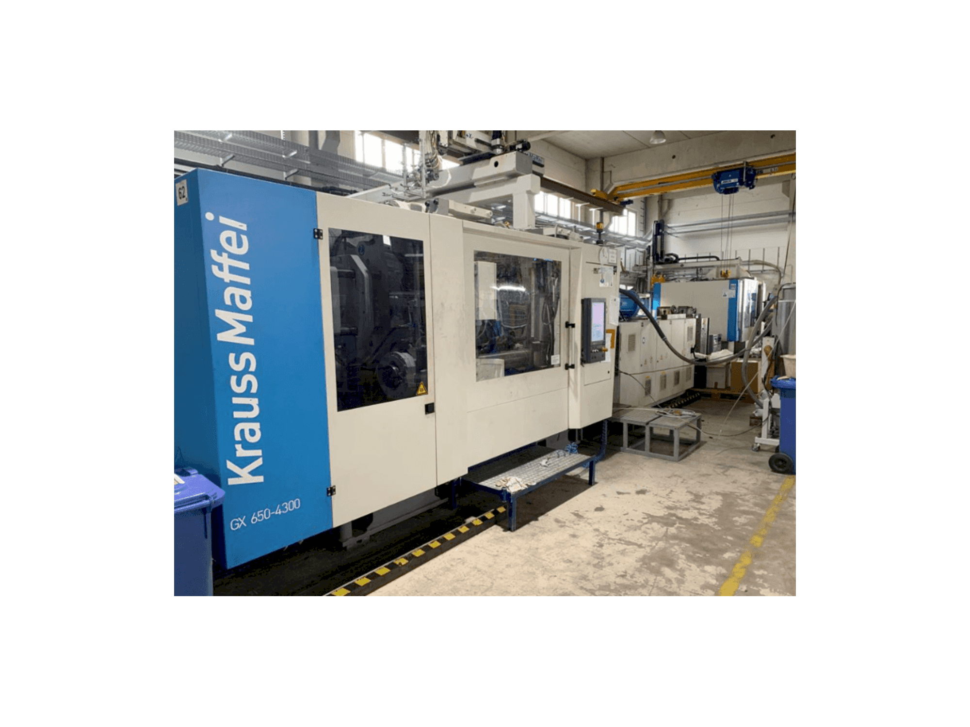 Prikaz stroja Krauss Maffei KM650-4300 GX sprijeda