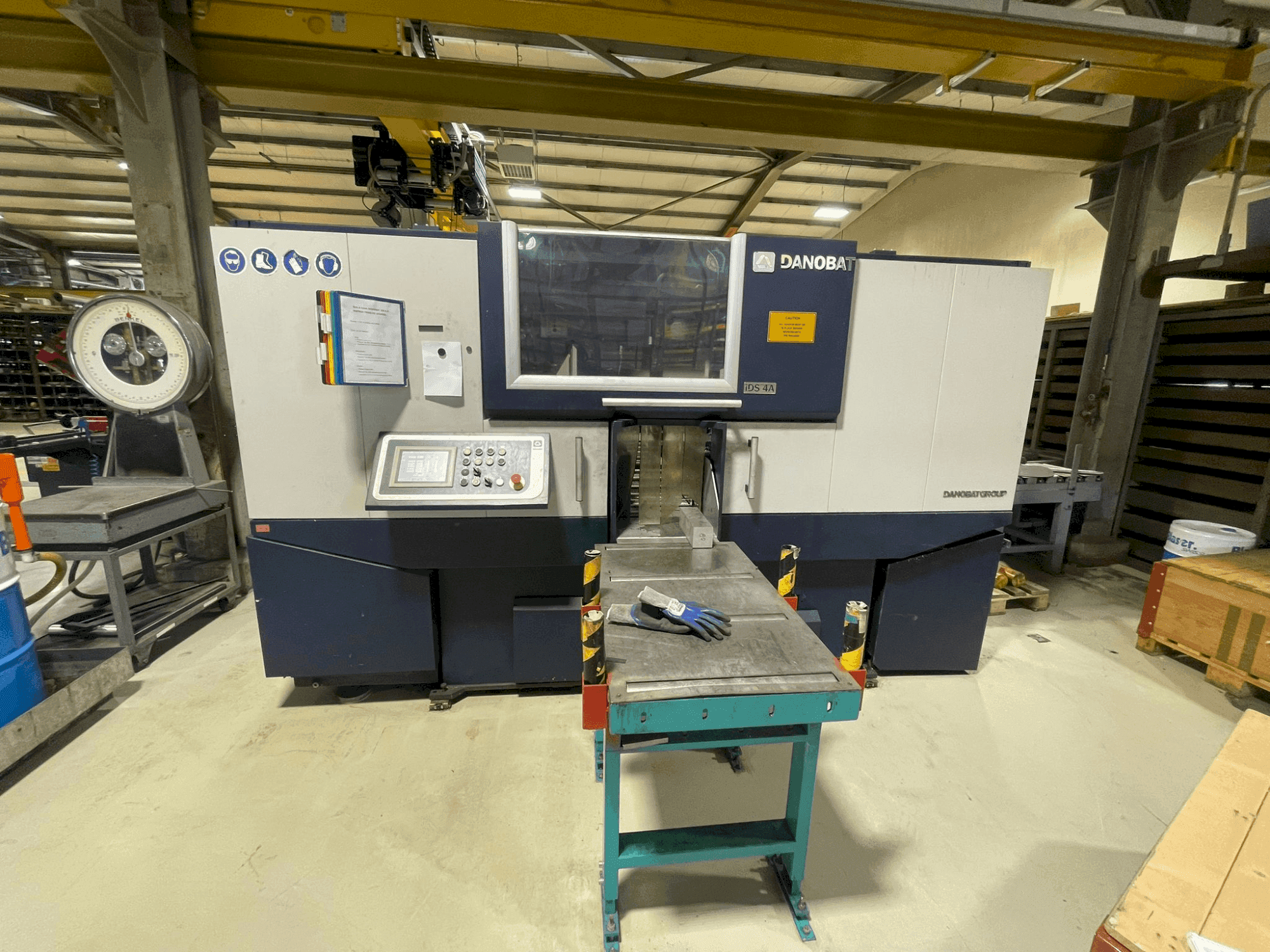 Prikaz stroja DANOBAT IDS 4A sprijeda