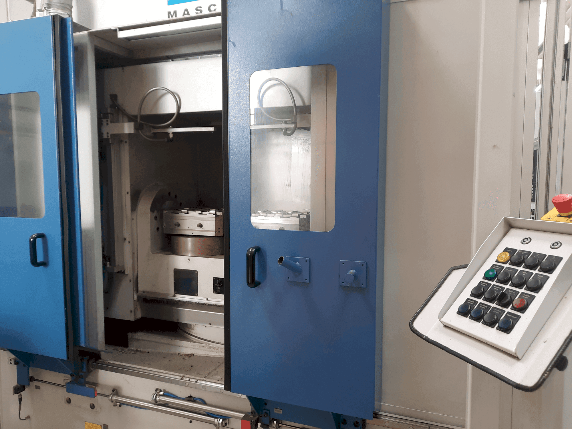 Prikaz stroja SCHMID SE 371 sprijeda