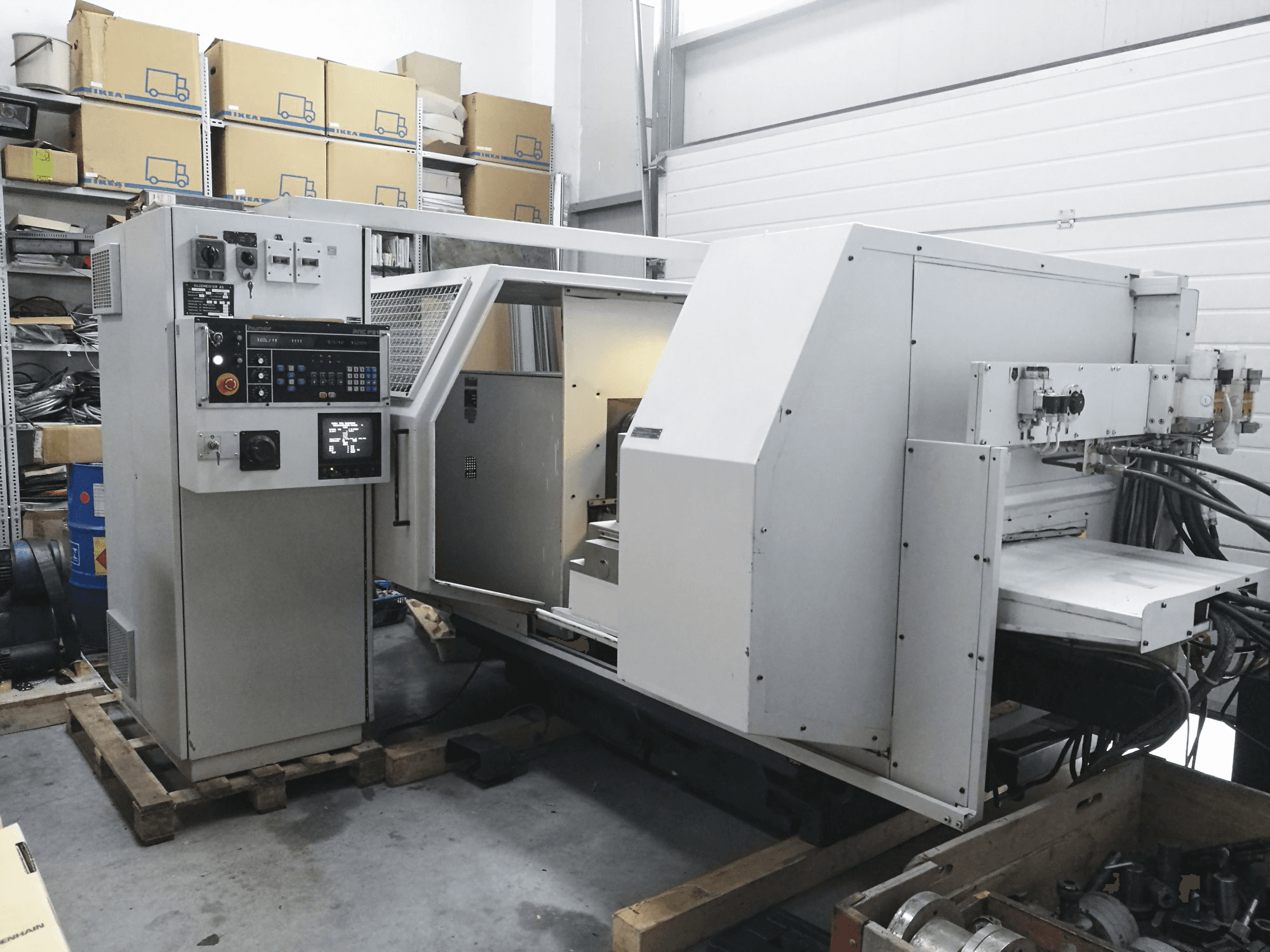Prikaz stroja Gildemeister RNF 40/200 zdesna