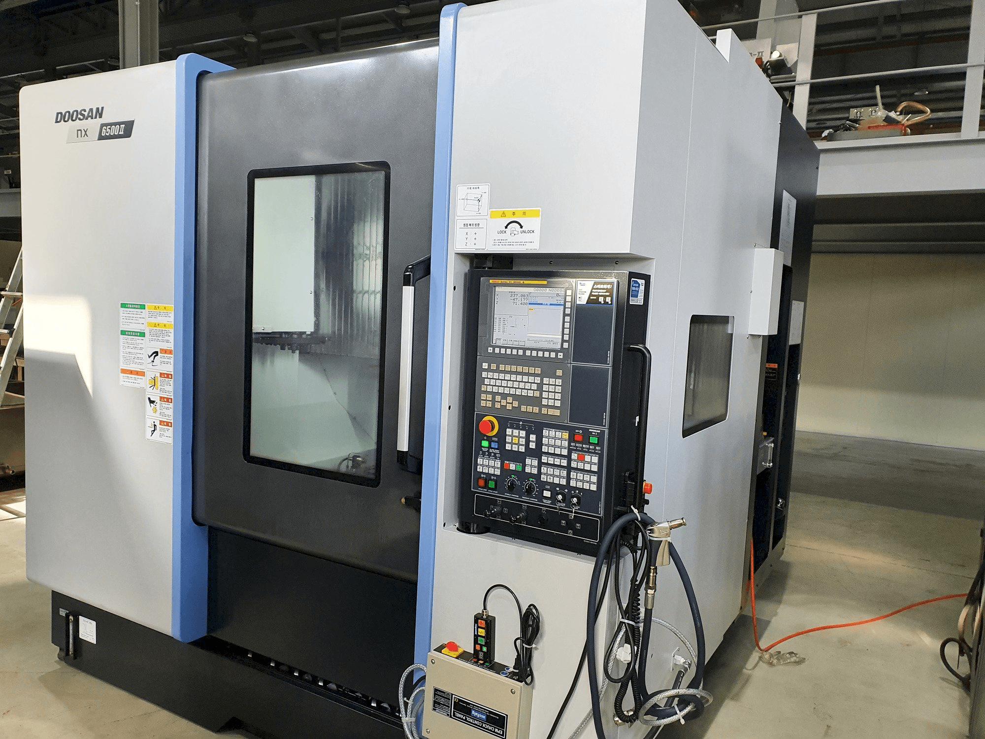Prikaz stroja Doosan NX6500Ⅱ sprijeda