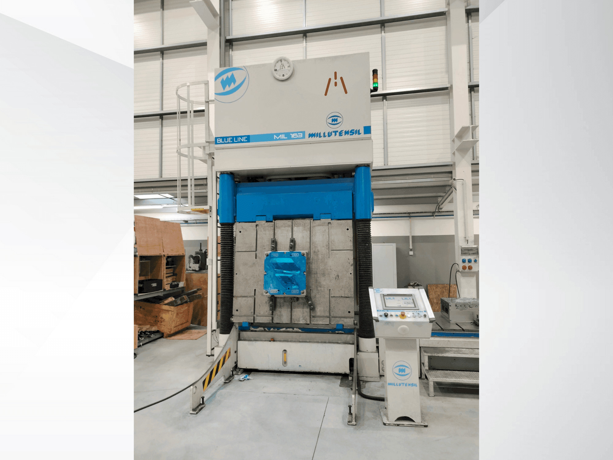 Prikaz stroja MILLUTENSIL MIL 163 sprijeda