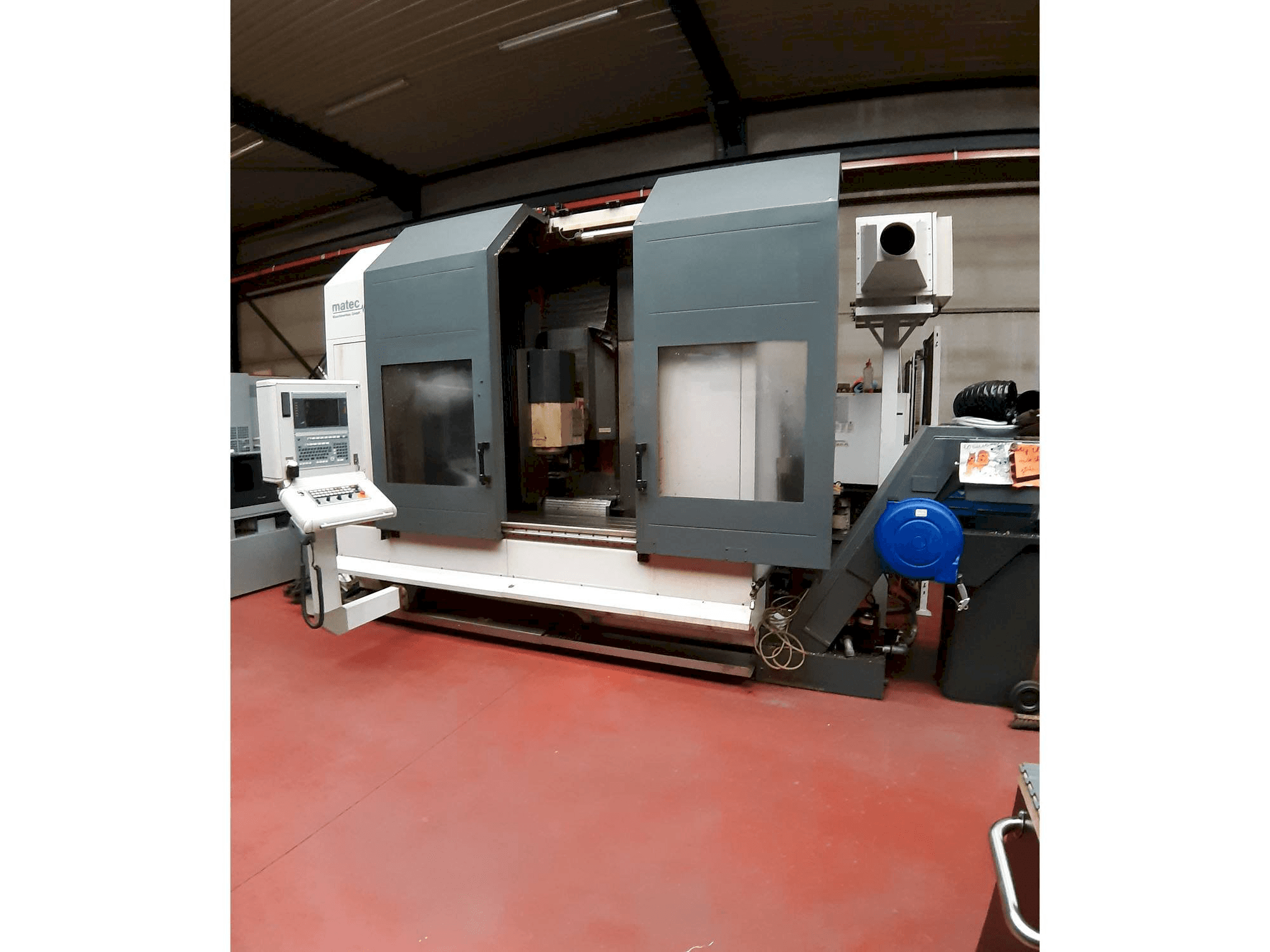 Prikaz stroja Matec 30 HV sprijeda