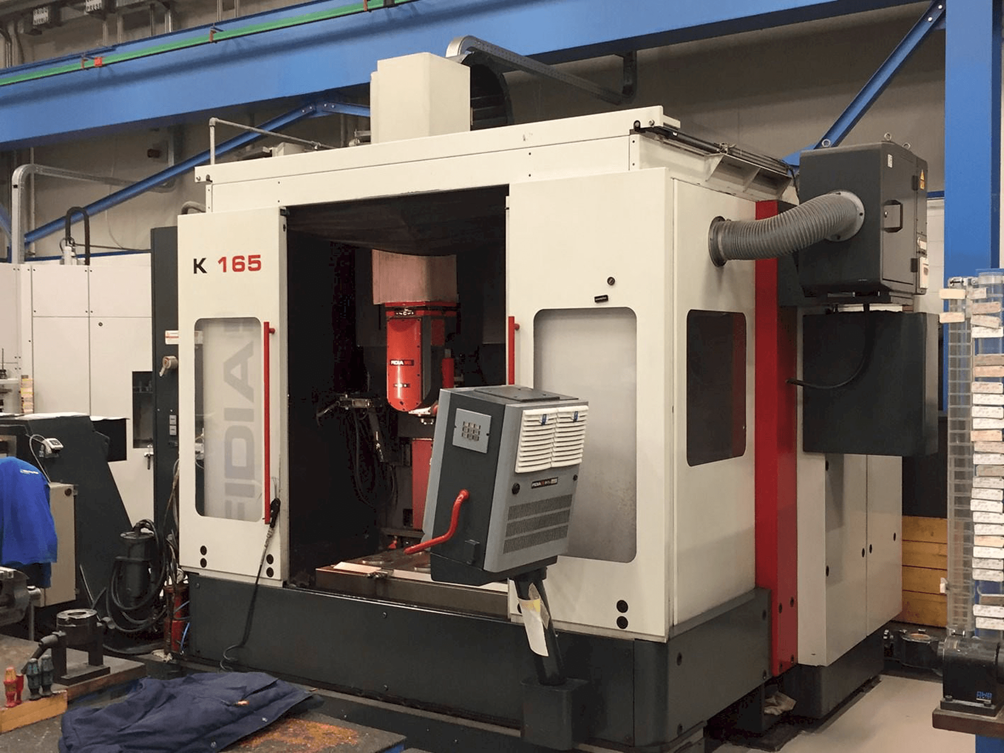 Prikaz stroja Fidia K165 BSH sprijeda