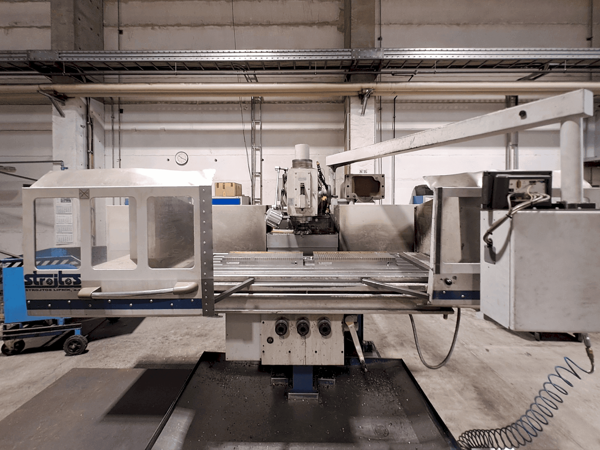 Prikaz stroja TOS FGS63T Plus sprijeda