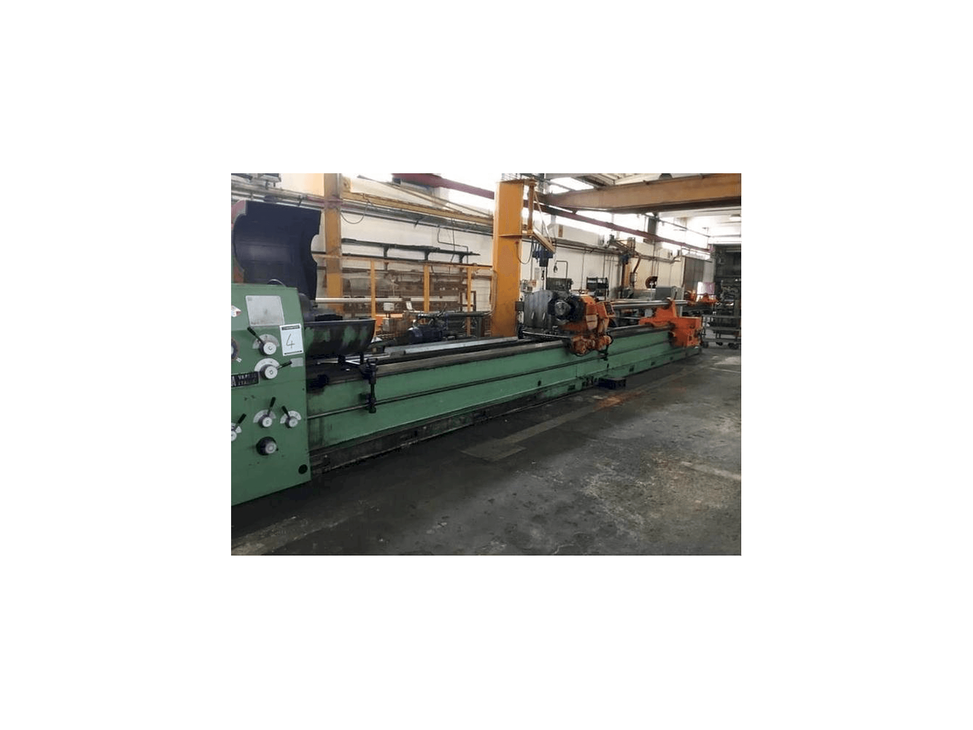 Prikaz stroja PONTIGGIA NH 450 sprijeda