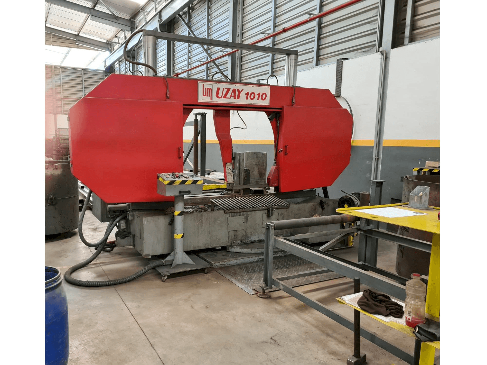 Prikaz stroja UZAY MAKINA UMSY 1010 sprijeda