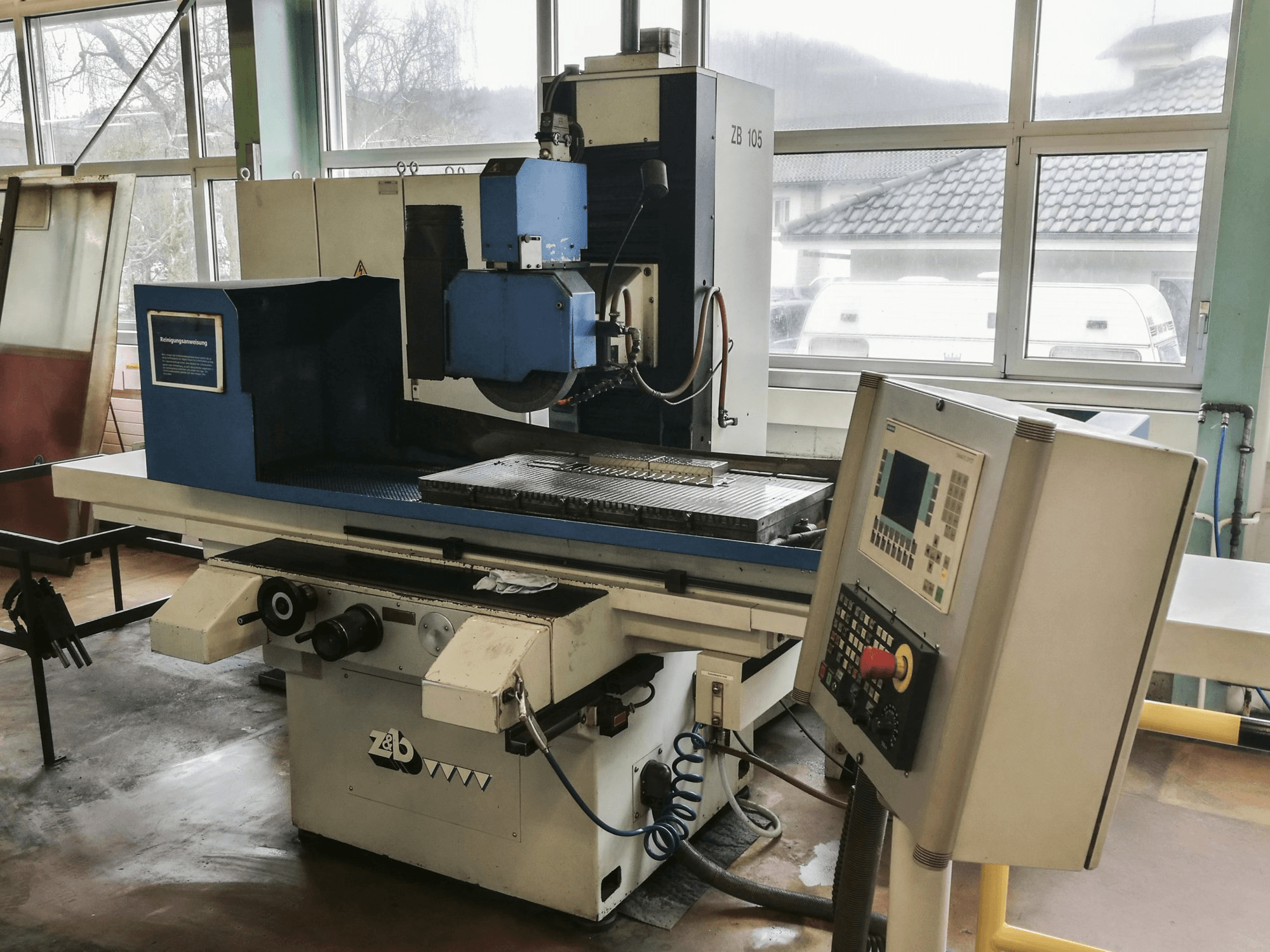 Prikaz stroja ZIERSCH & BALTRUSCH NC-SUPERPLUS ZB 105 sprijeda