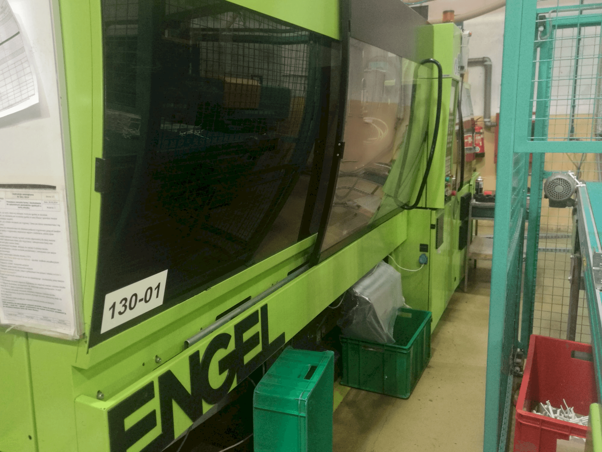 Prikaz stroja ENGEL VICTORY 650/130 Tech slijeva