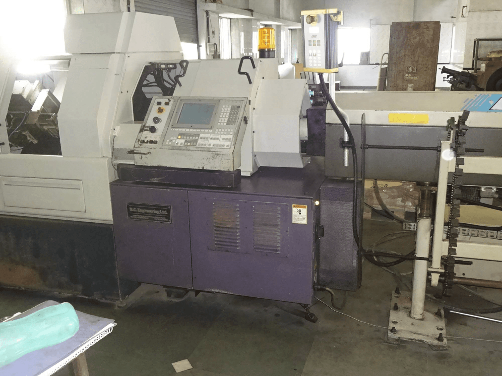 Prikaz stroja Citizen L-25 sprijeda