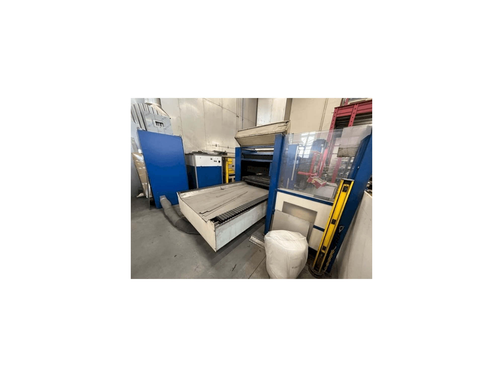 Prikaz stroja Messer Easylas sprijeda