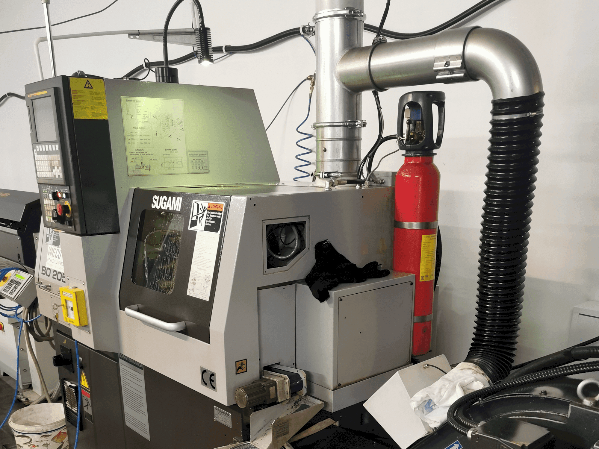 Prikaz stroja TSUGAMI BO205E sprijeda