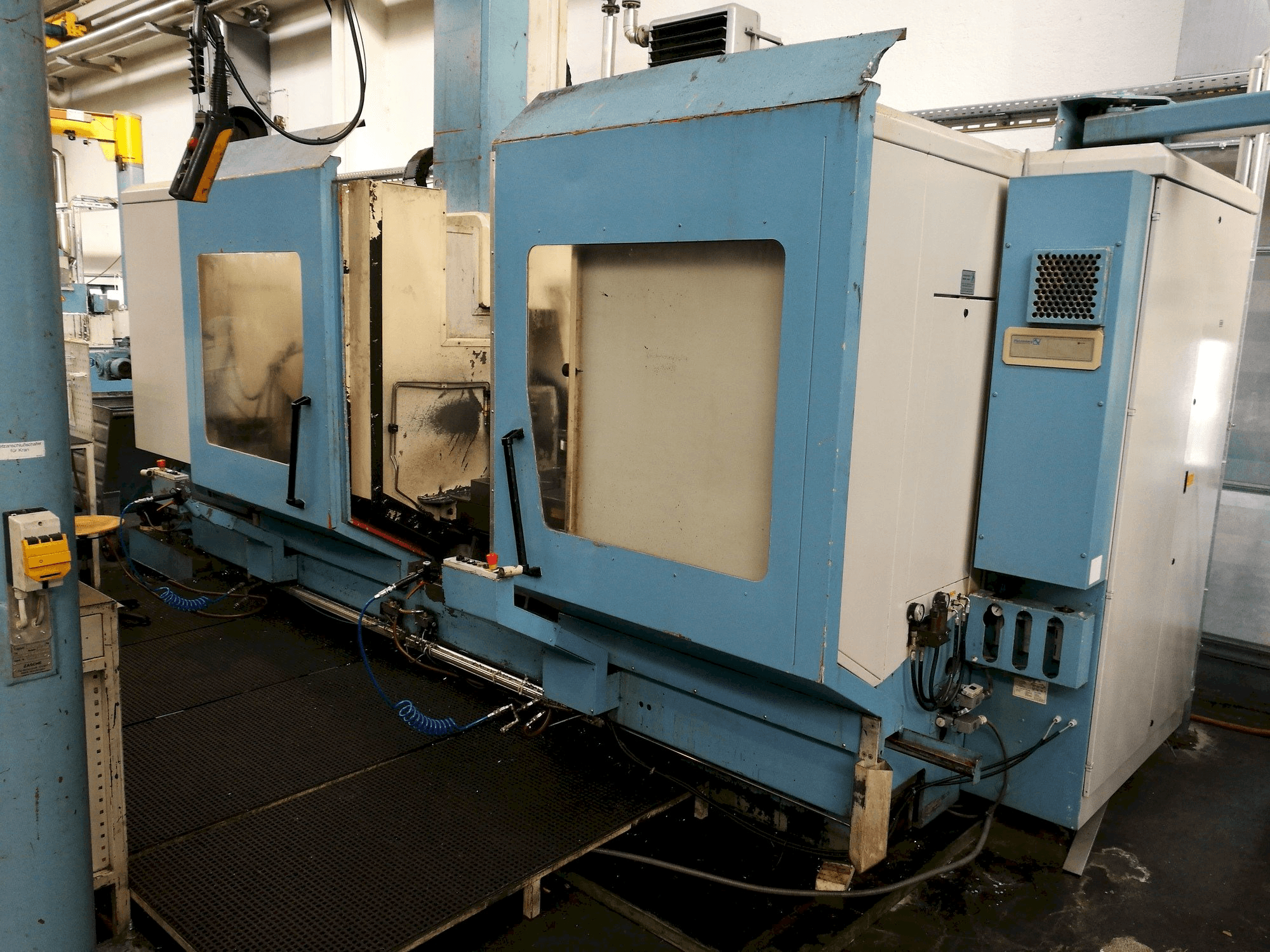 Prikaz stroja HEDELIUS BC60/50-2500 sprijeda