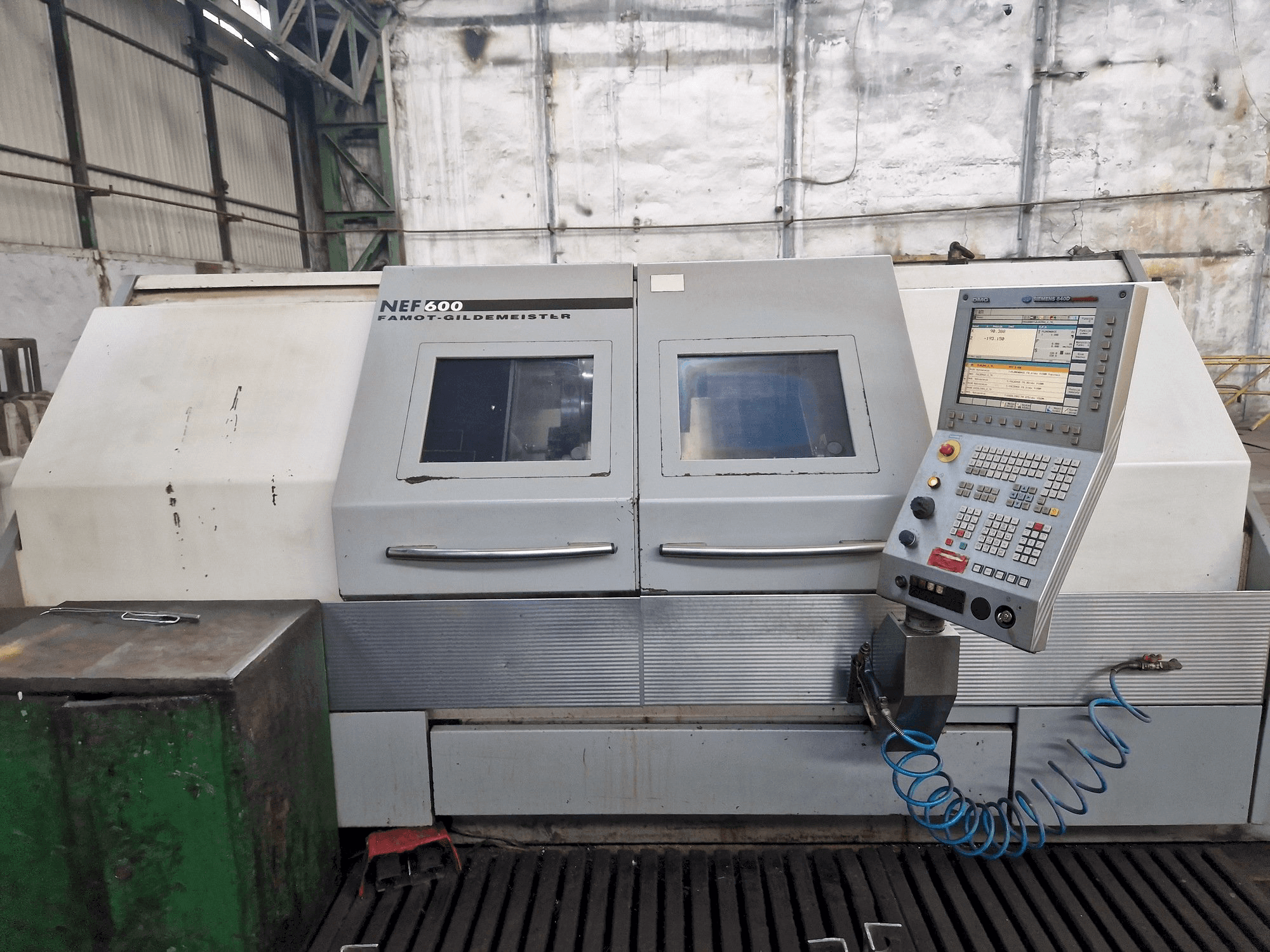 Prikaz stroja DMG GILDEMEISTER NEF 600 sprijeda