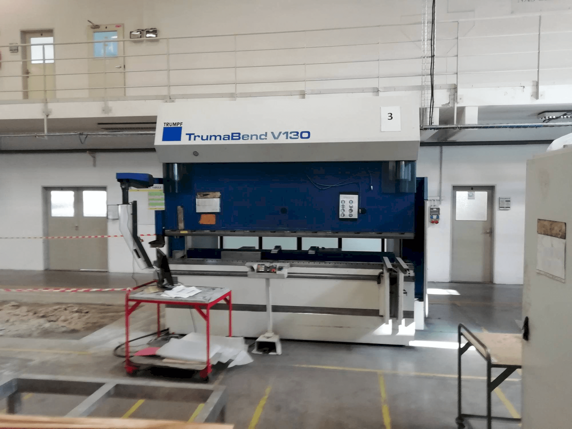 Prikaz stroja Trumpf TrumaBend V130 sprijeda