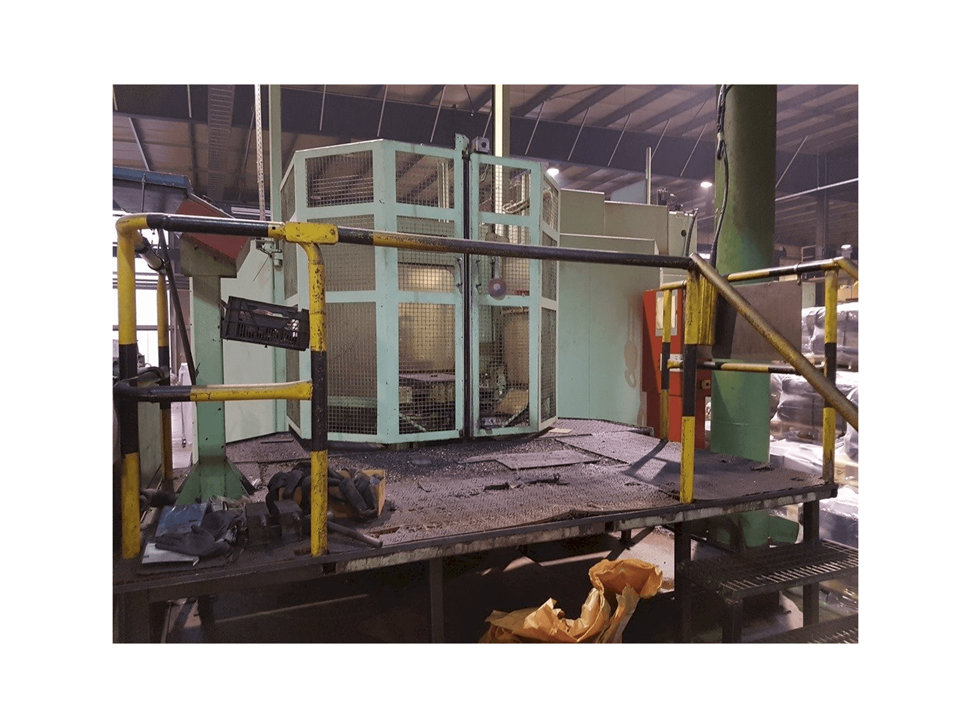 Prikaz stroja HELLER BEA3 sprijeda