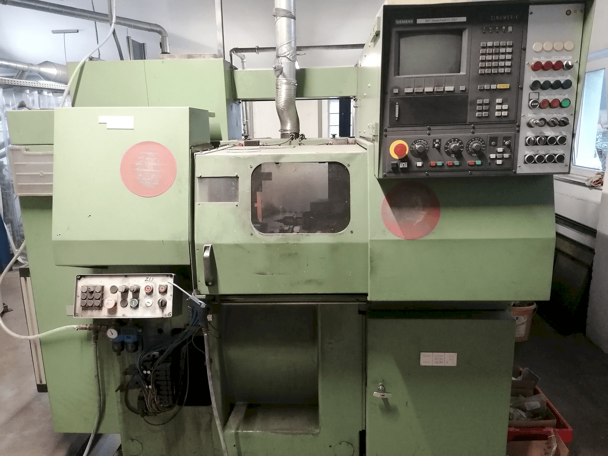 Prikaz stroja Scherer - Feinbau Snc 100 (1999) sprijeda