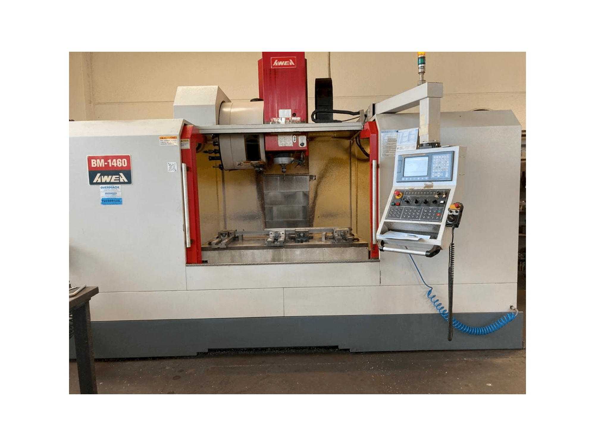 Prikaz stroja AWEA BM1400 sprijeda