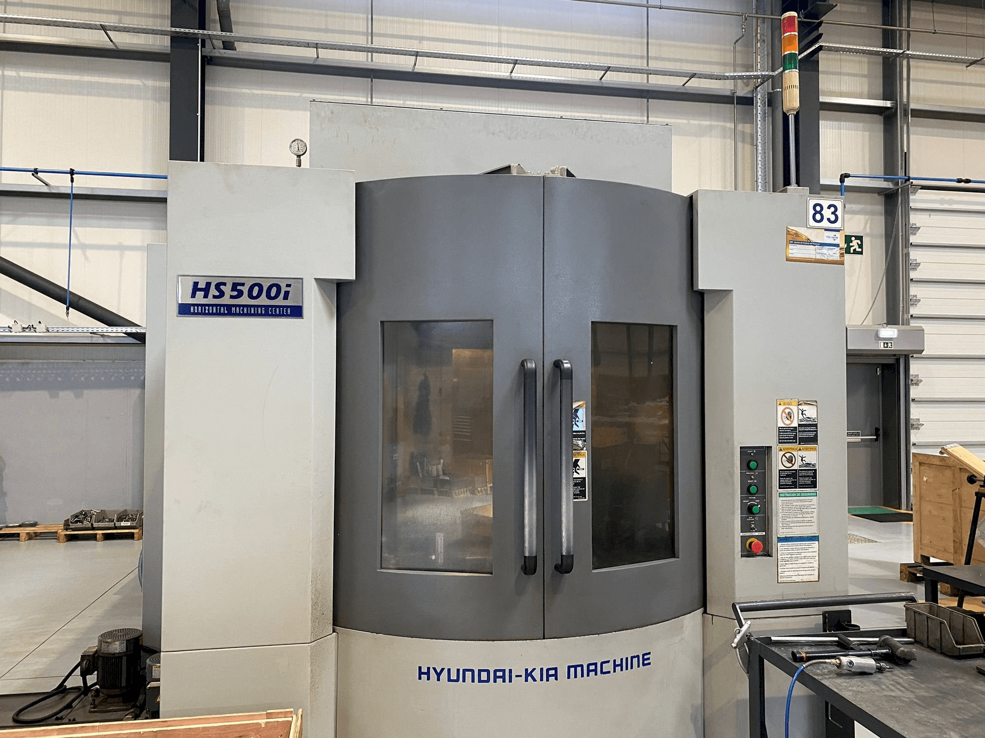 Prikaz stroja Hyundai Kia HS500i sprijeda