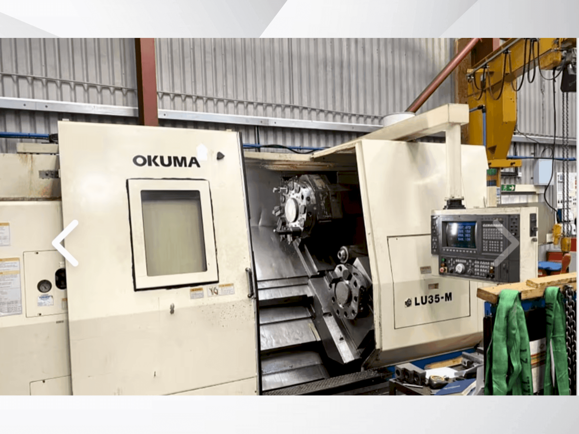 Prikaz stroja Okuma LU 35M sprijeda