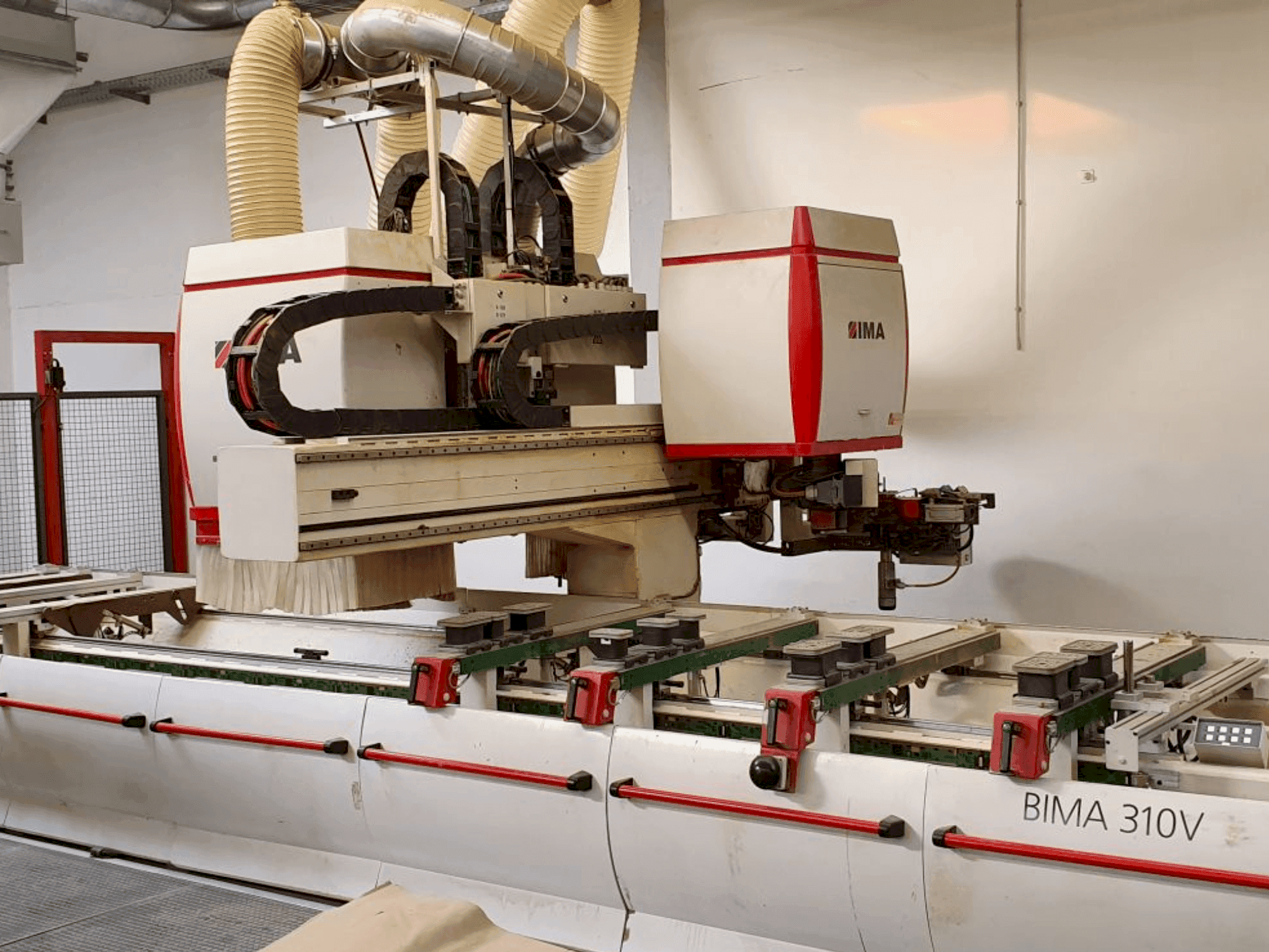 Prikaz stroja IMA BIMA 310V 120/600 sprijeda