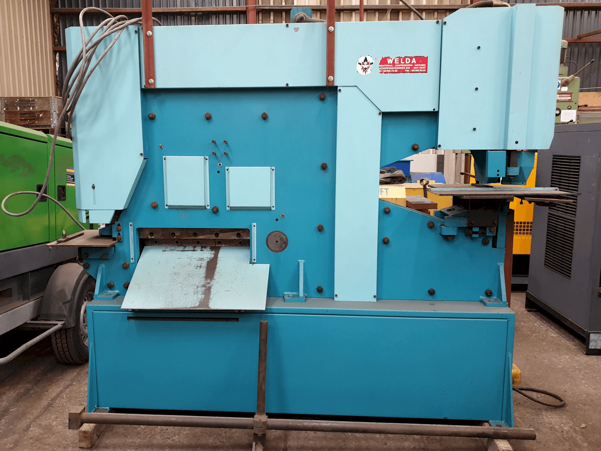 Prikaz stroja IMS HY 120 sprijeda