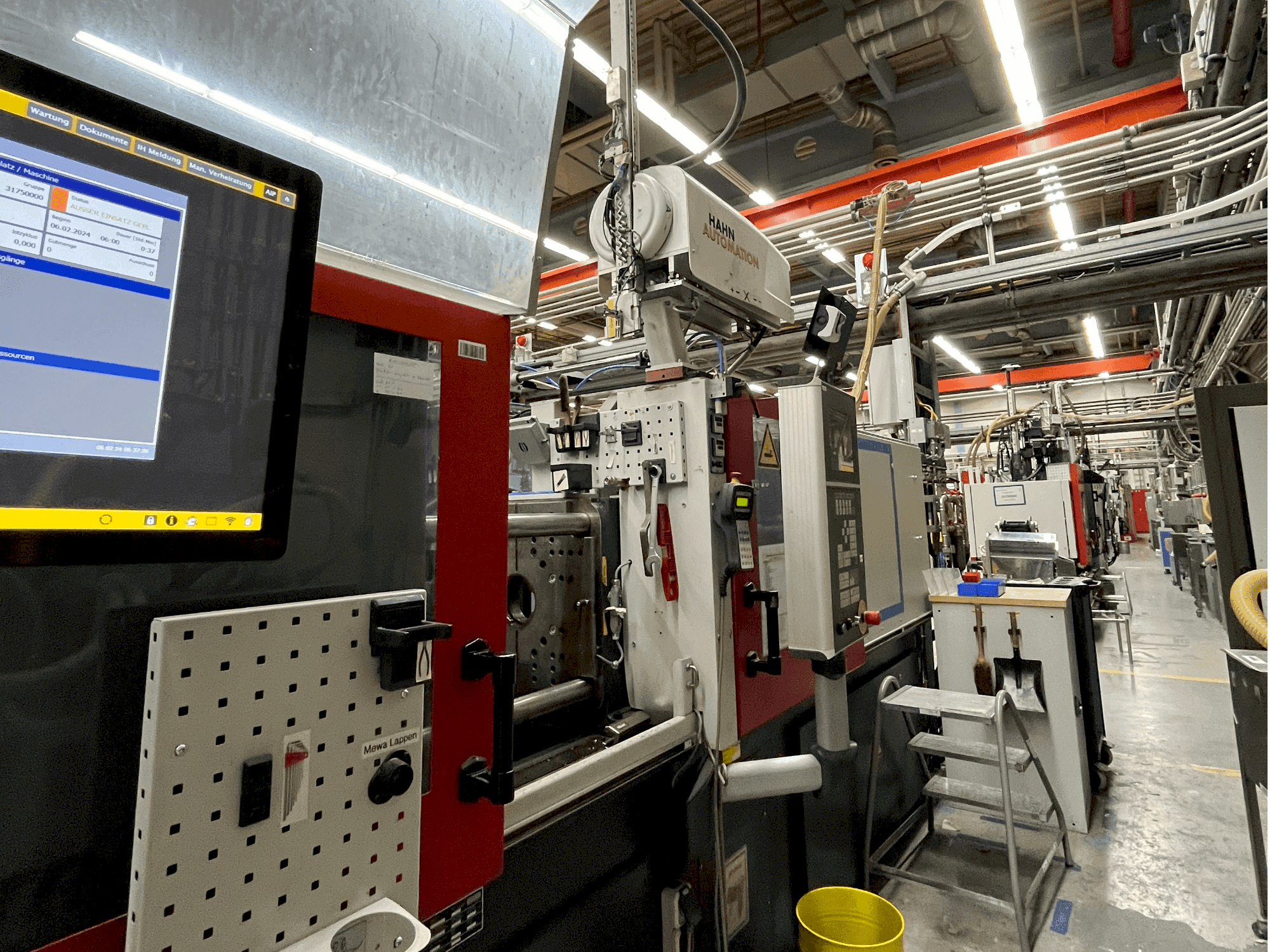 Prikaz lijeve strane stroja FERROMATIK EE 75