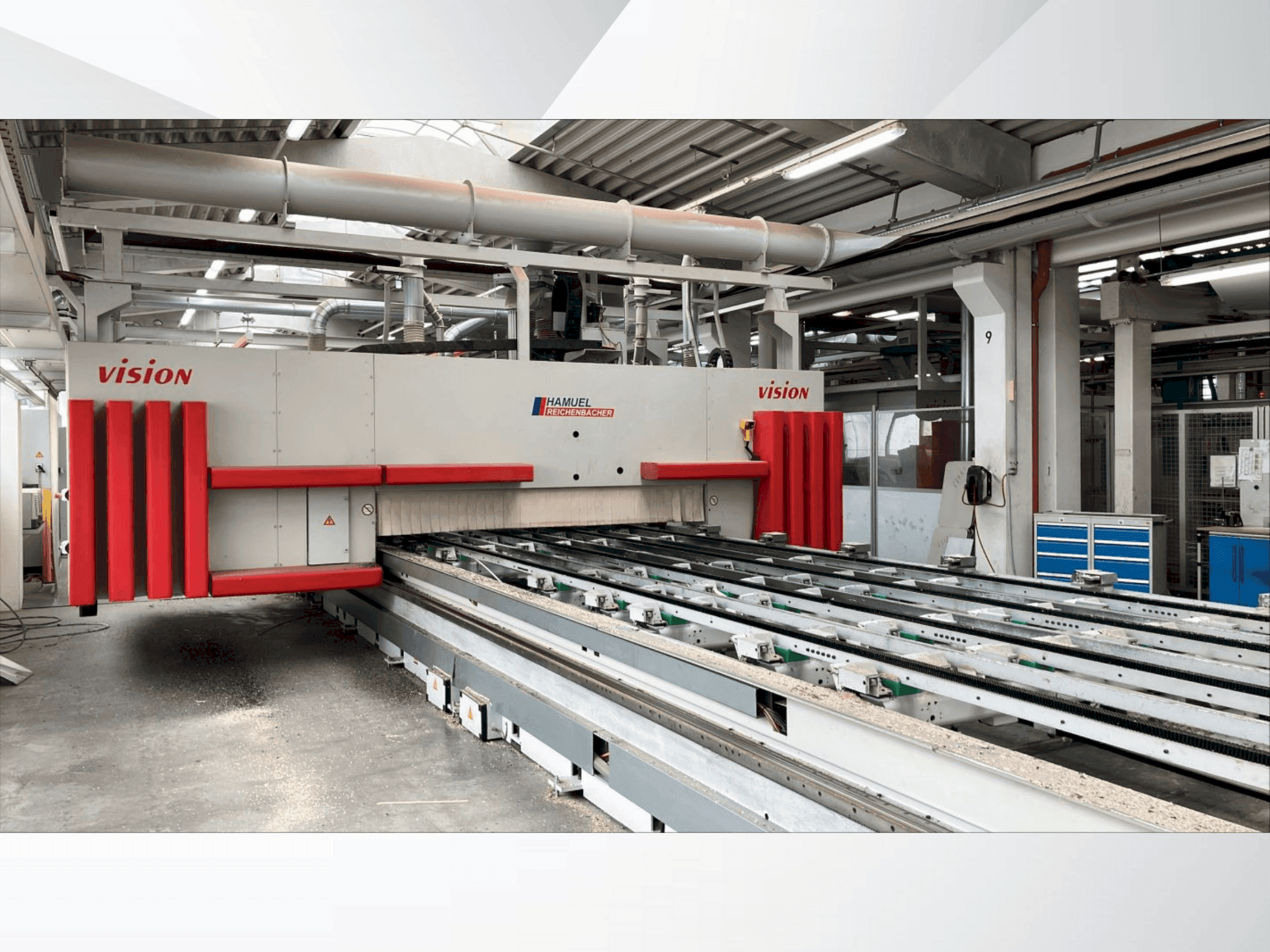 Prikaz stroja Hamuel Reichenbacher VISION III-TT-L sprijeda