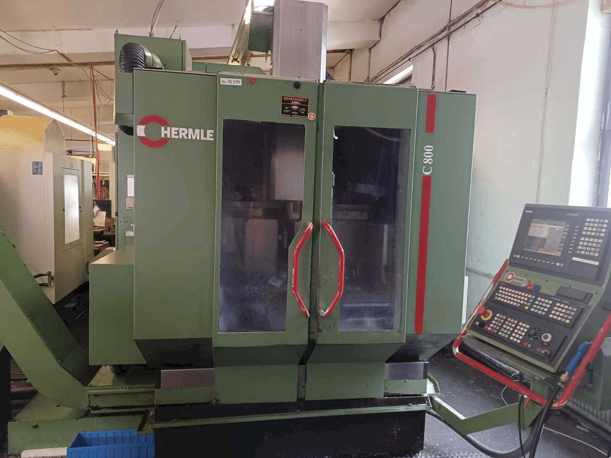 Prikaz stroja HERMLE C 800 U sprijeda