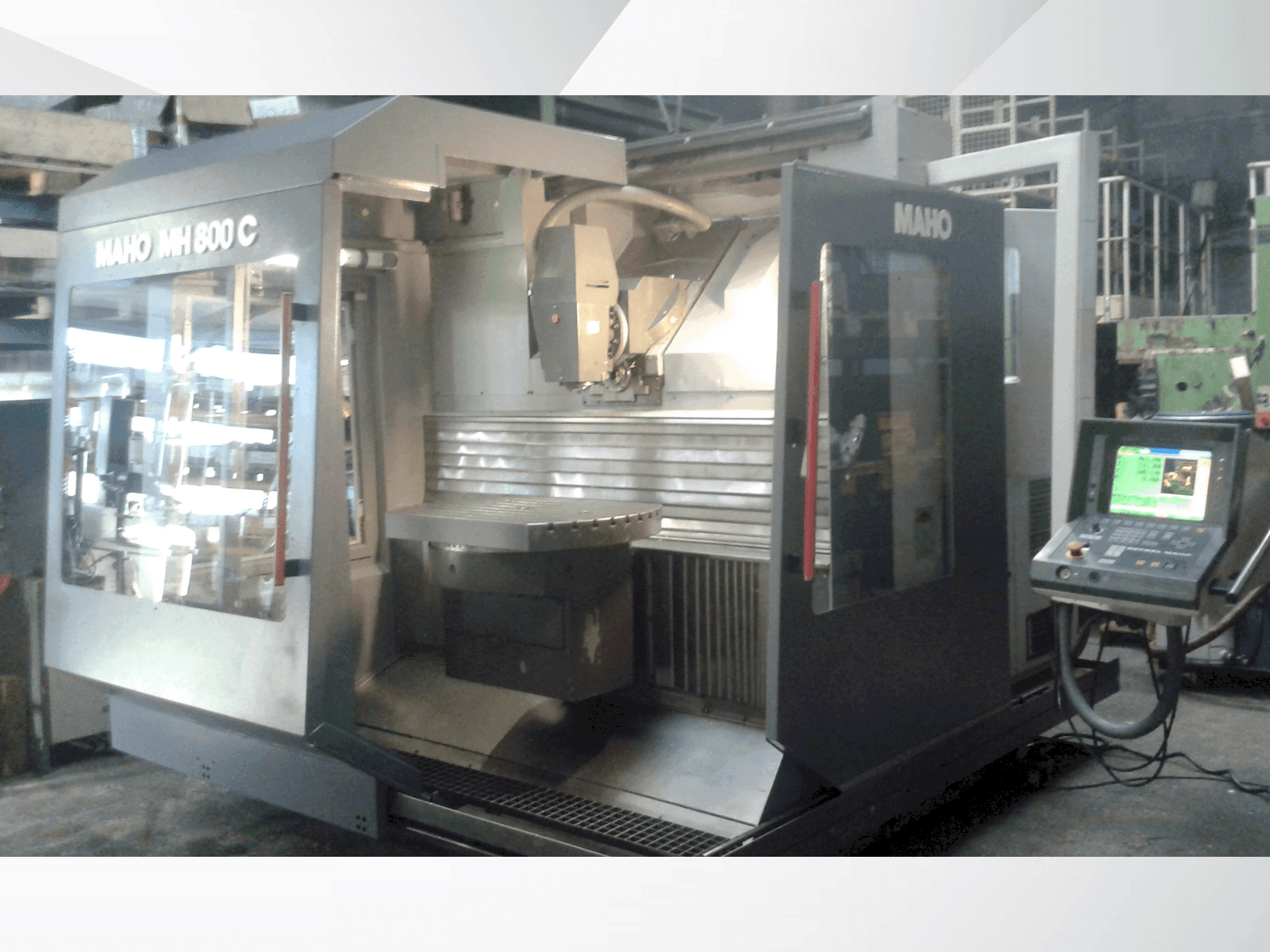 Prikaz stroja MAHO MH 800 C sprijeda