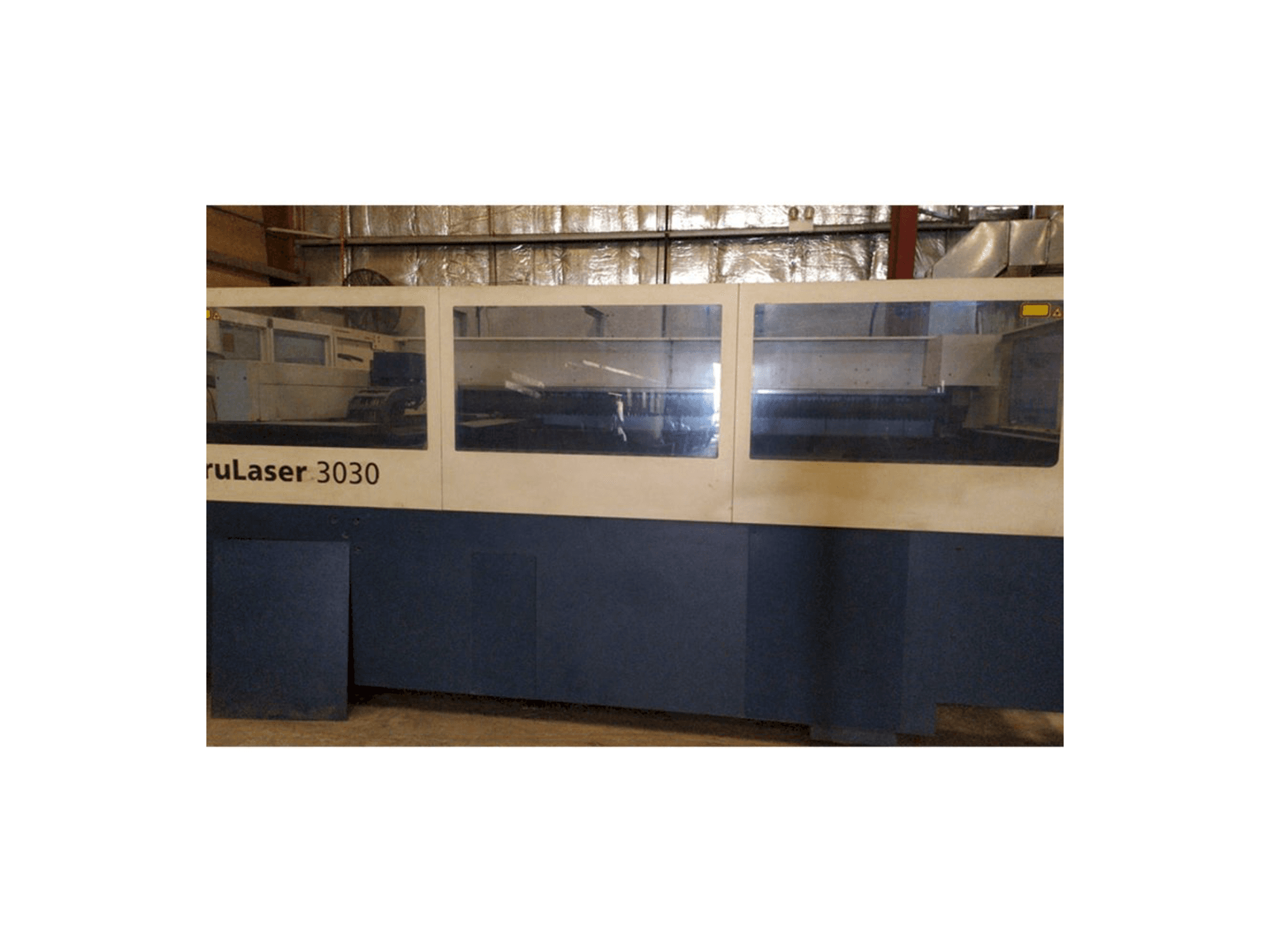 Prikaz stroja Trumpf TruLaser 3030 sprijeda