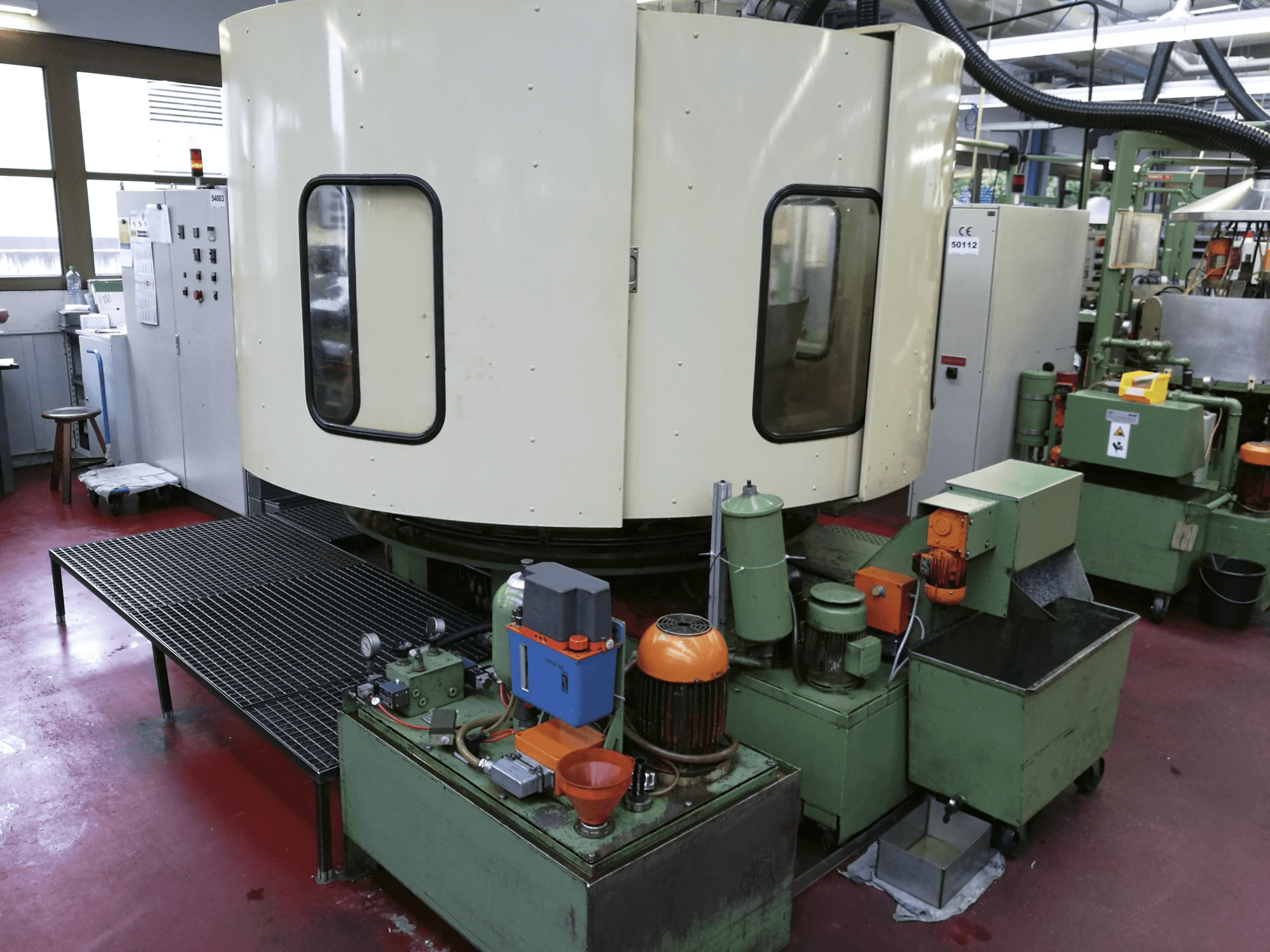 Prikaz stroja RIS-INGOLD Rismatic 151G-12 sprijeda