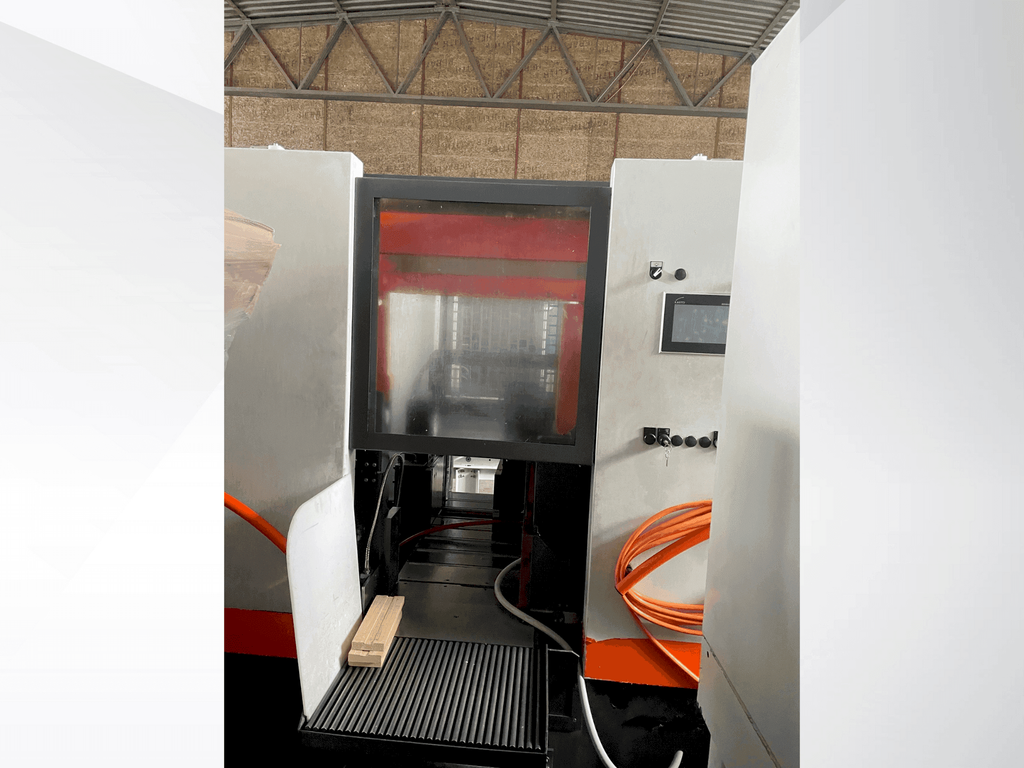 Prikaz stroja KASTO WIN A4.6 sprijeda