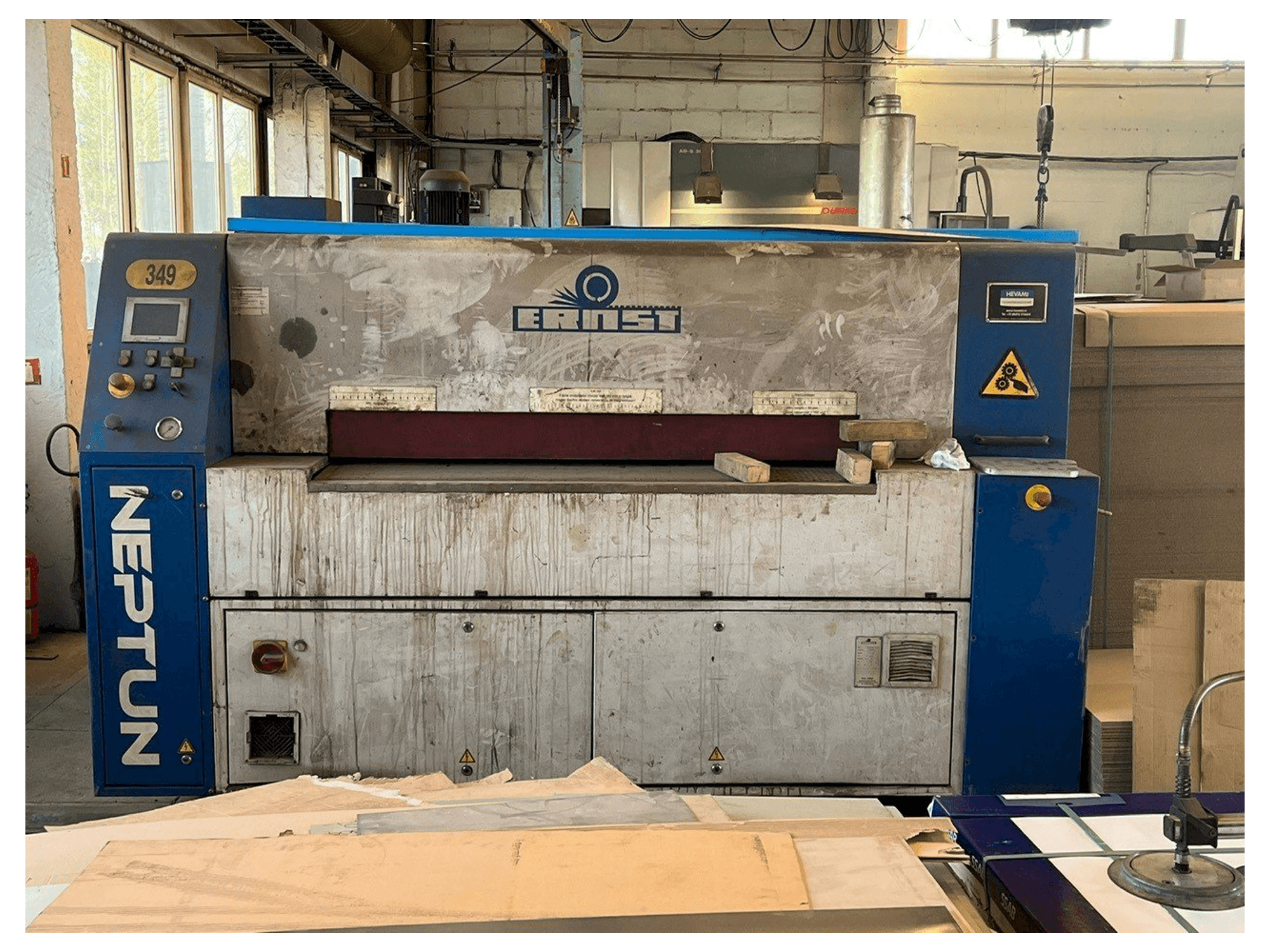 Prikaz stroja ERNST Neptun E/B sprijeda