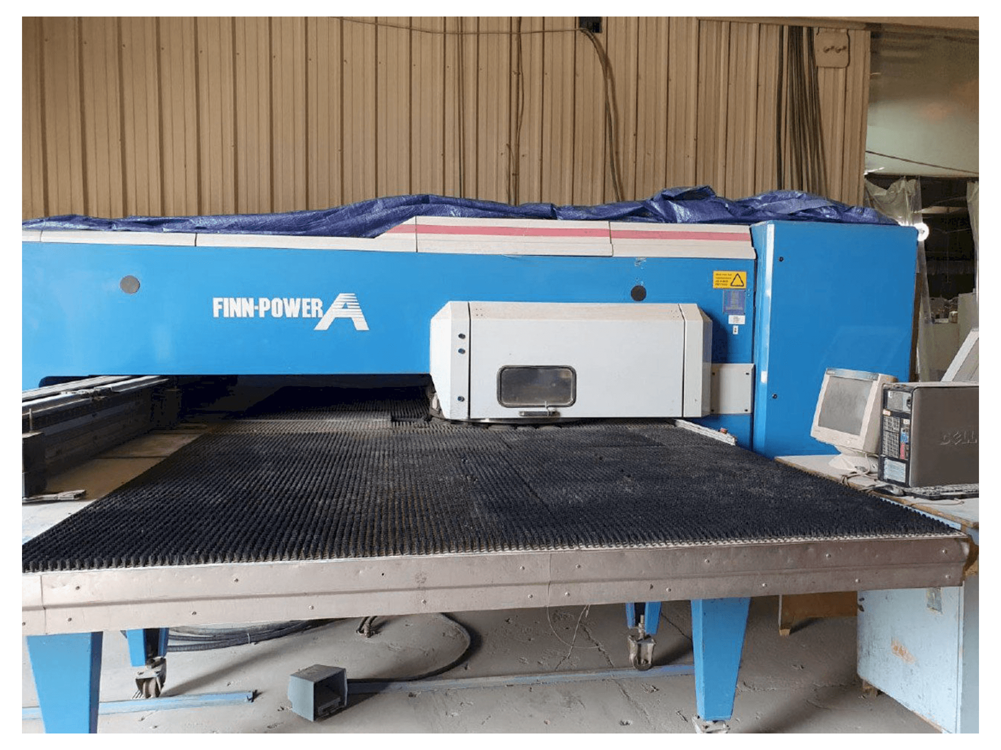 Prikaz stroja Finn-Power A5-5 FB sprijeda