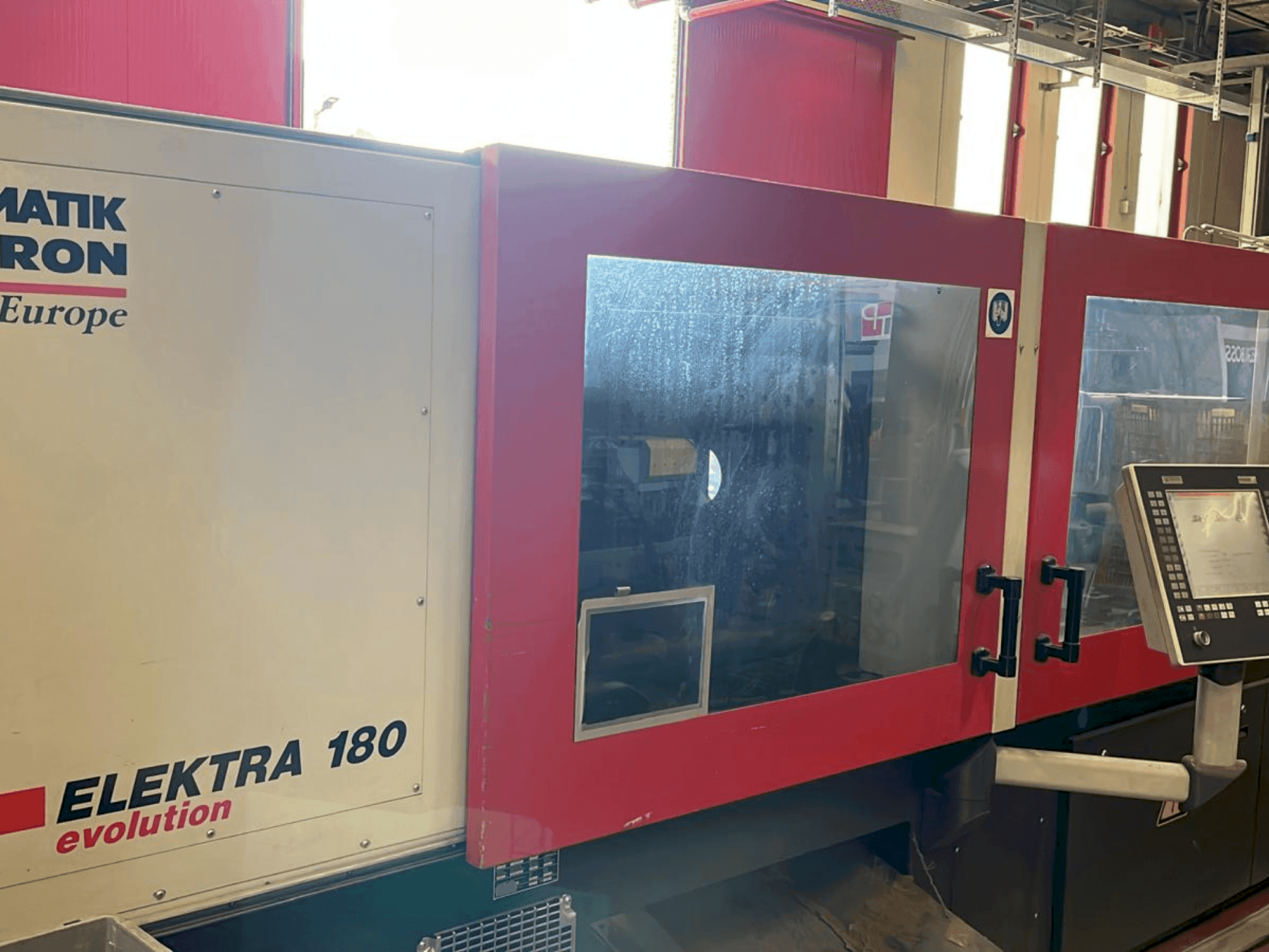 Prikaz stroja FERROMATIK ELEKTRA 180 sprijeda