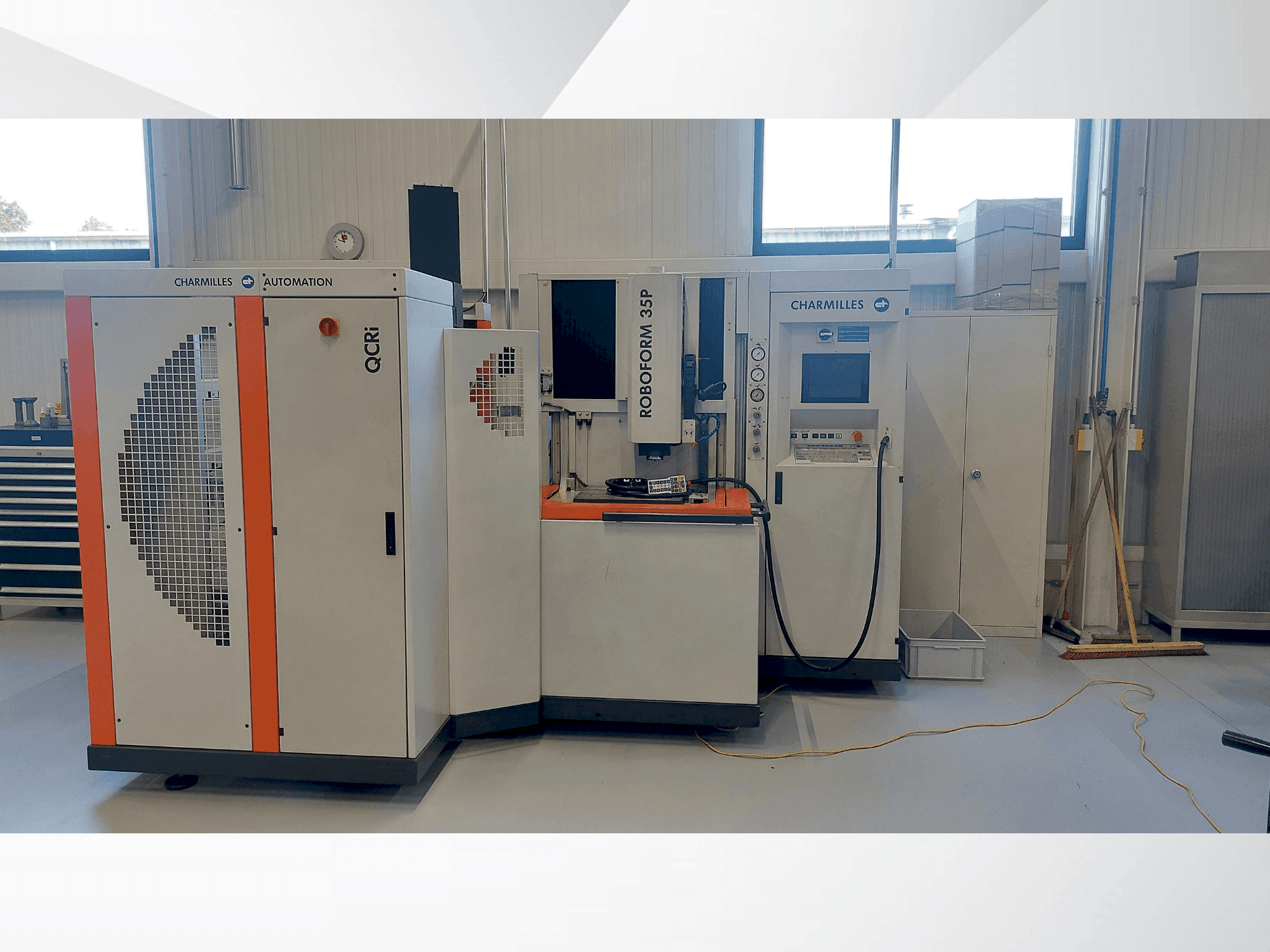 Prikaz stroja CHARMILLES ROBOFORM 35P sprijeda