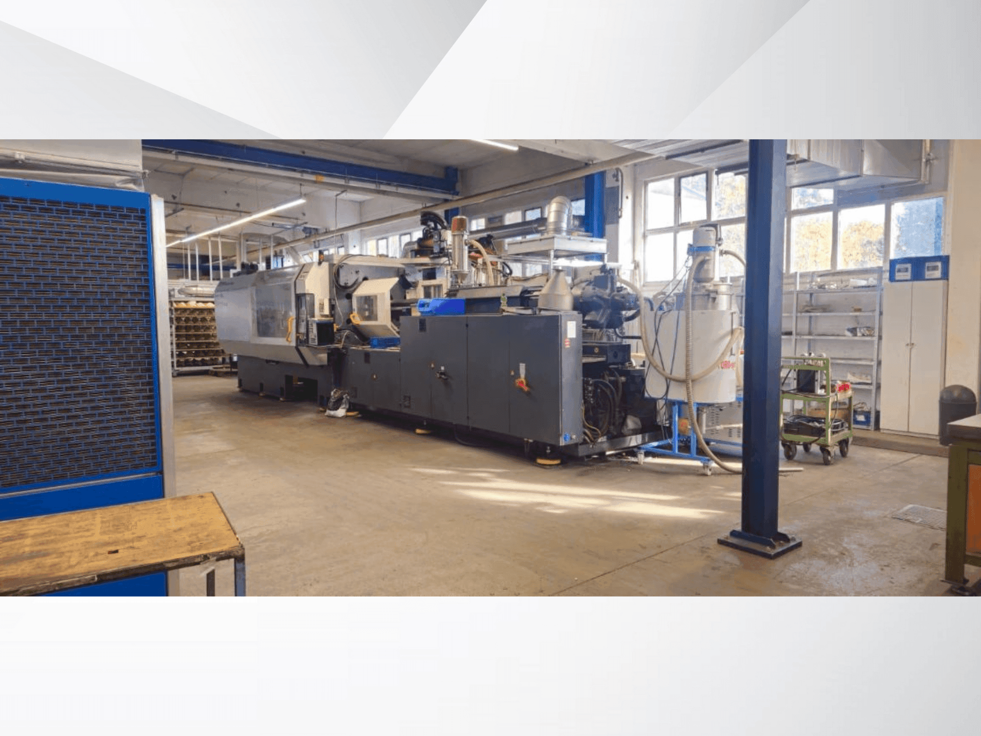 Prikaz stroja DEMAG System 650 / 1000-3300 sprijeda