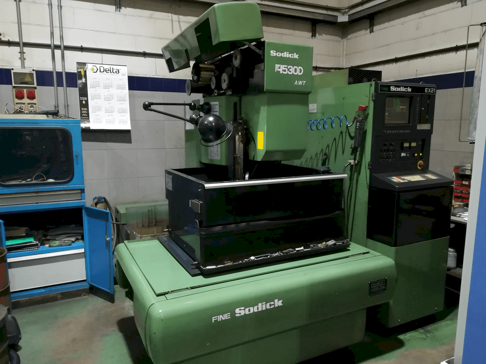 Prikaz stroja Sodick A-530D sprijeda