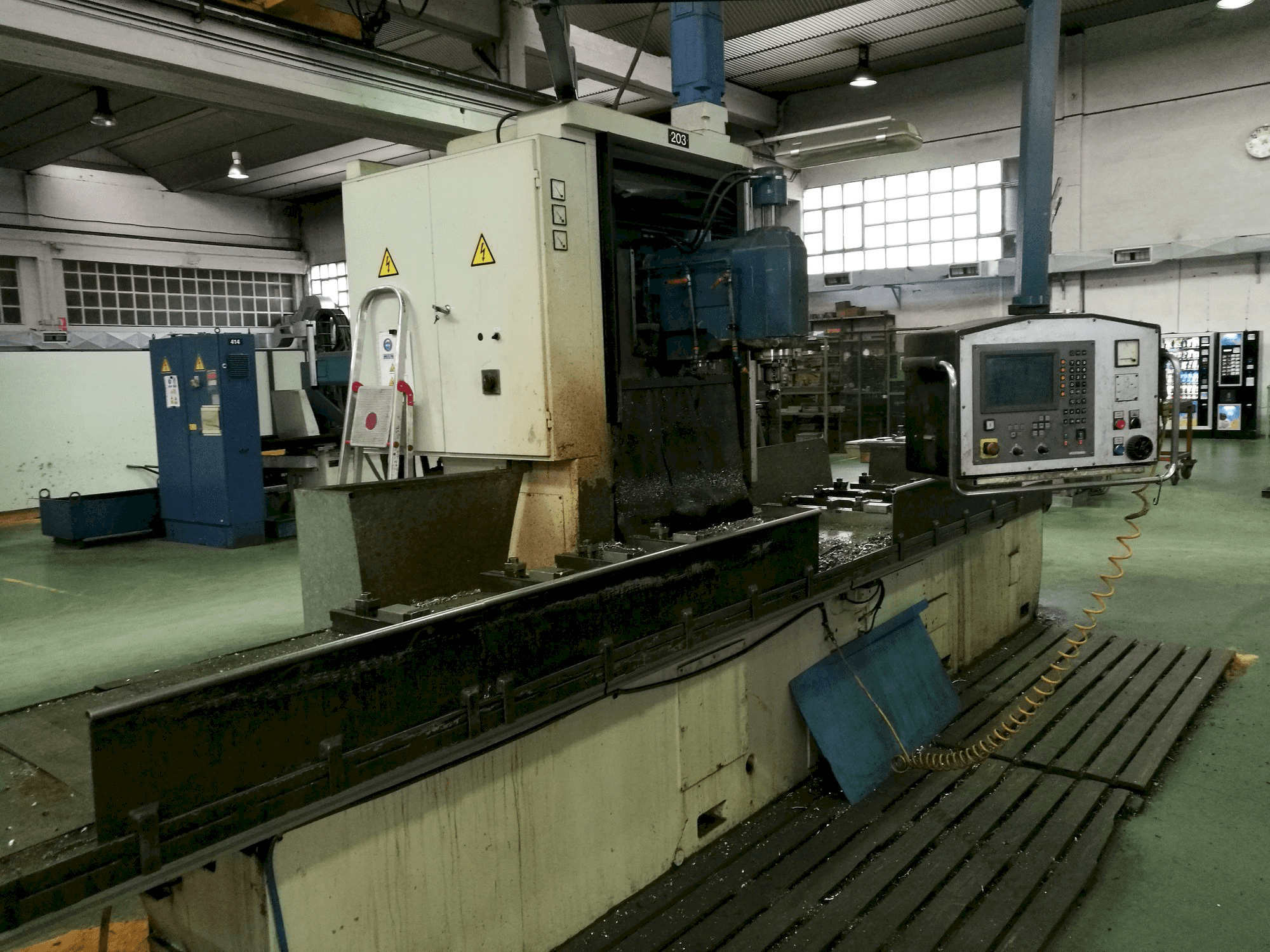 Prikaz lijeve strane stroja Correa A-20/44