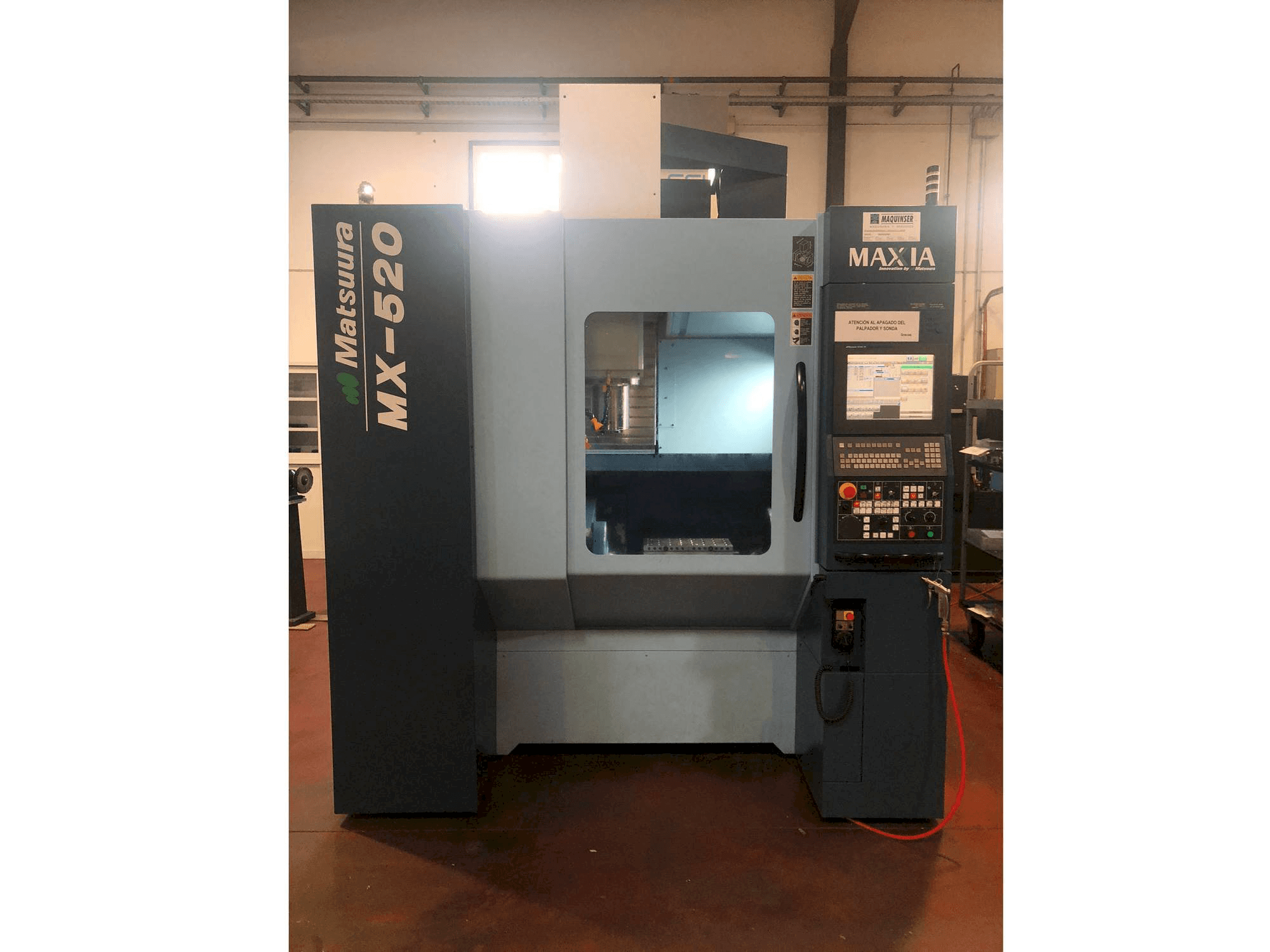 Prikaz stroja Matsuura MX-520 sprijeda