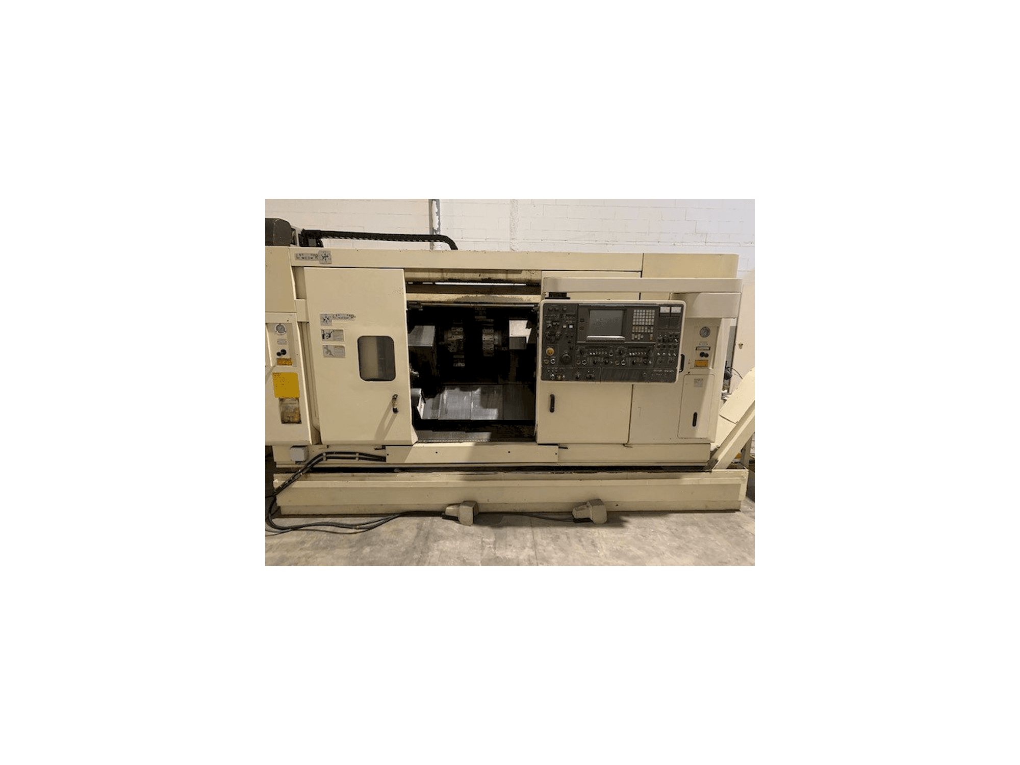 Prikaz stroja NAKAMURA-TOME TW-20 sprijeda