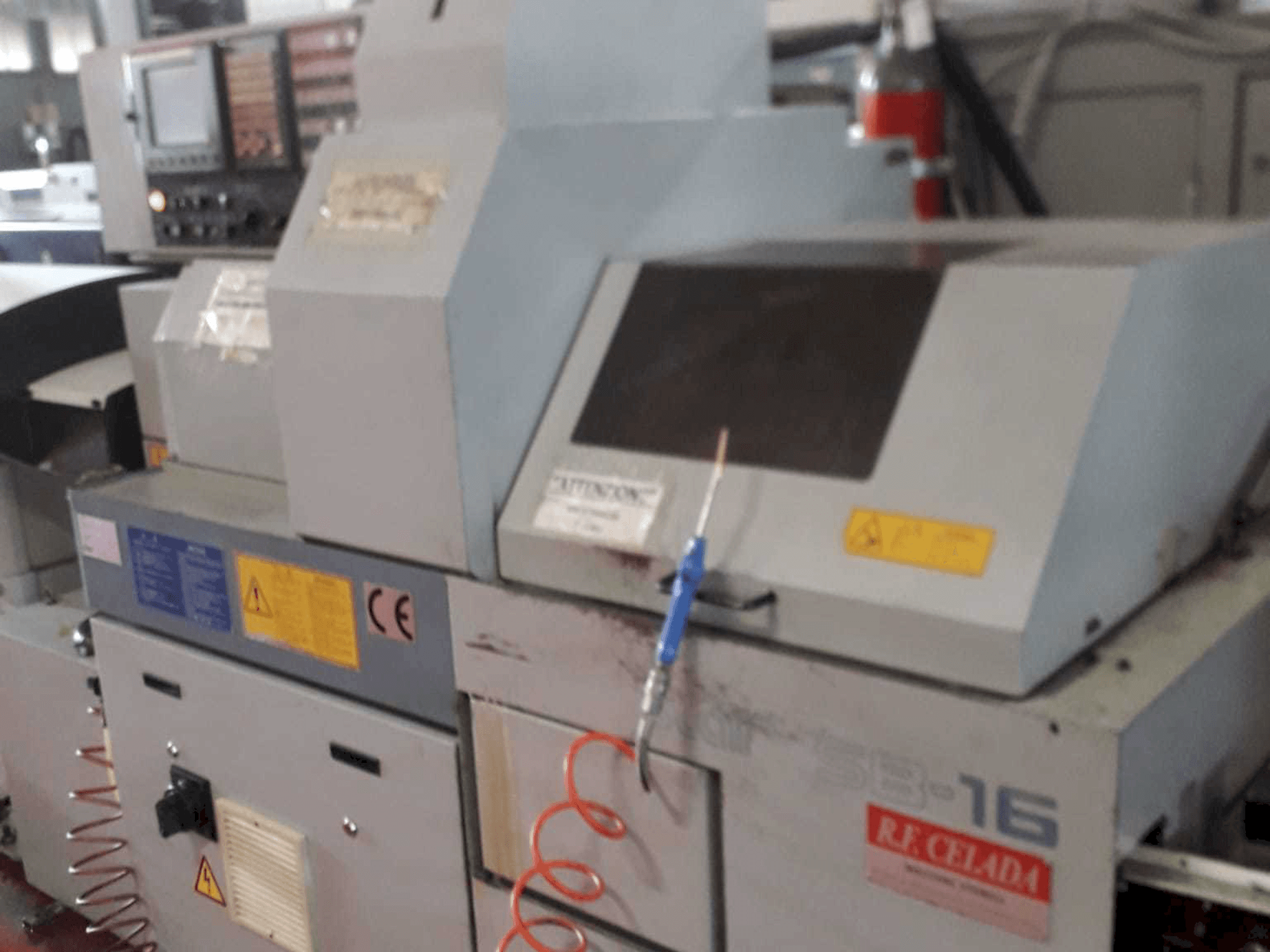 Prikaz stroja Star SB -16 sprijeda