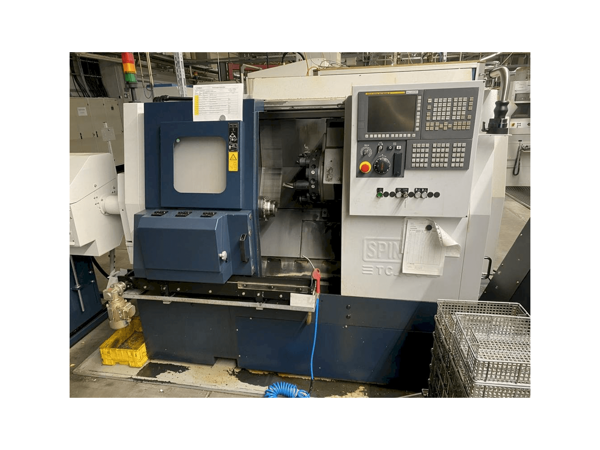 Prikaz stroja SPINNER TC400 52MC sprijeda