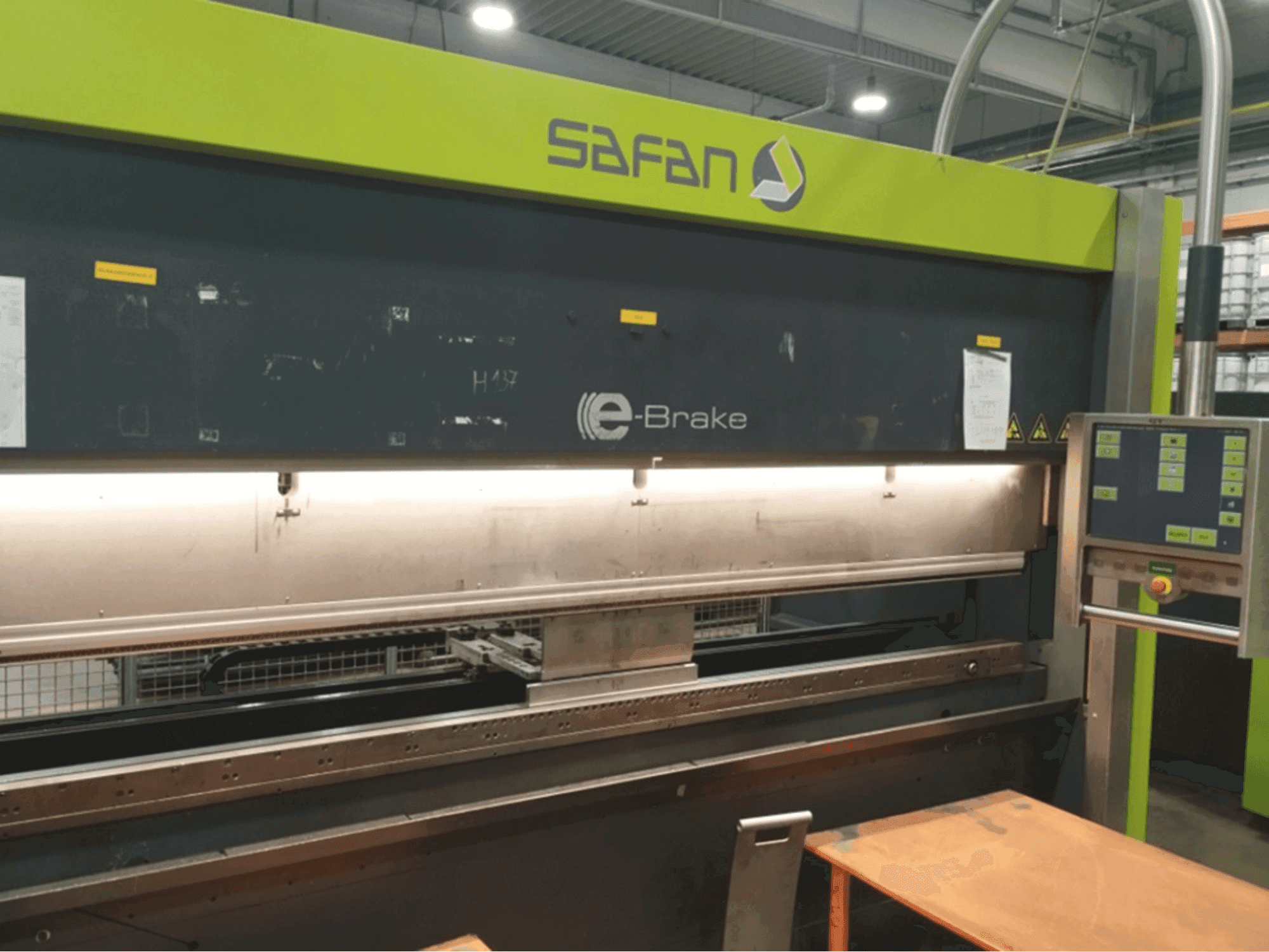 Prikaz stroja Safan SAFAN E-BRAKE 100-3100 sprijeda