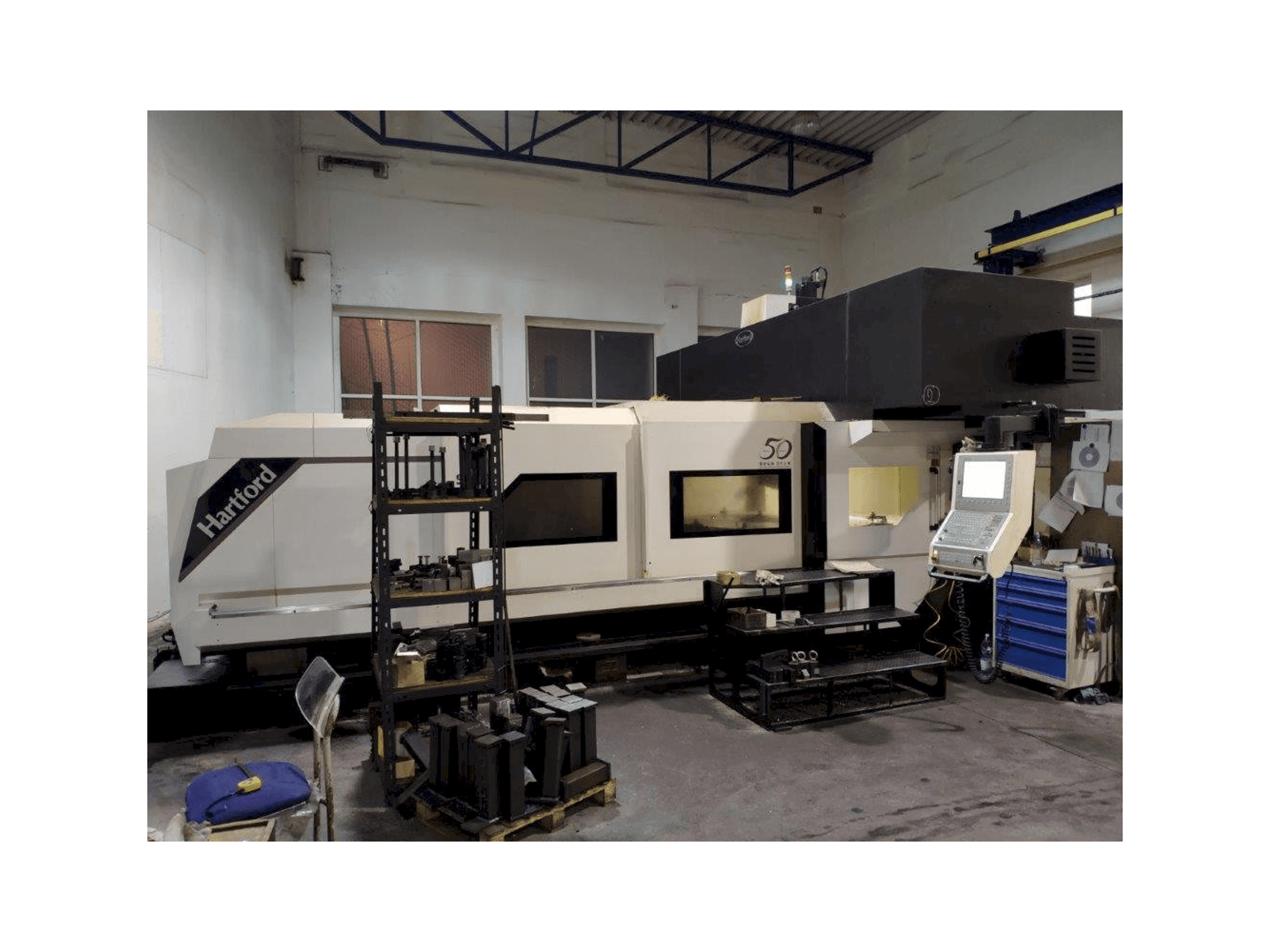 Prikaz stroja Hartford SW-426 sprijeda