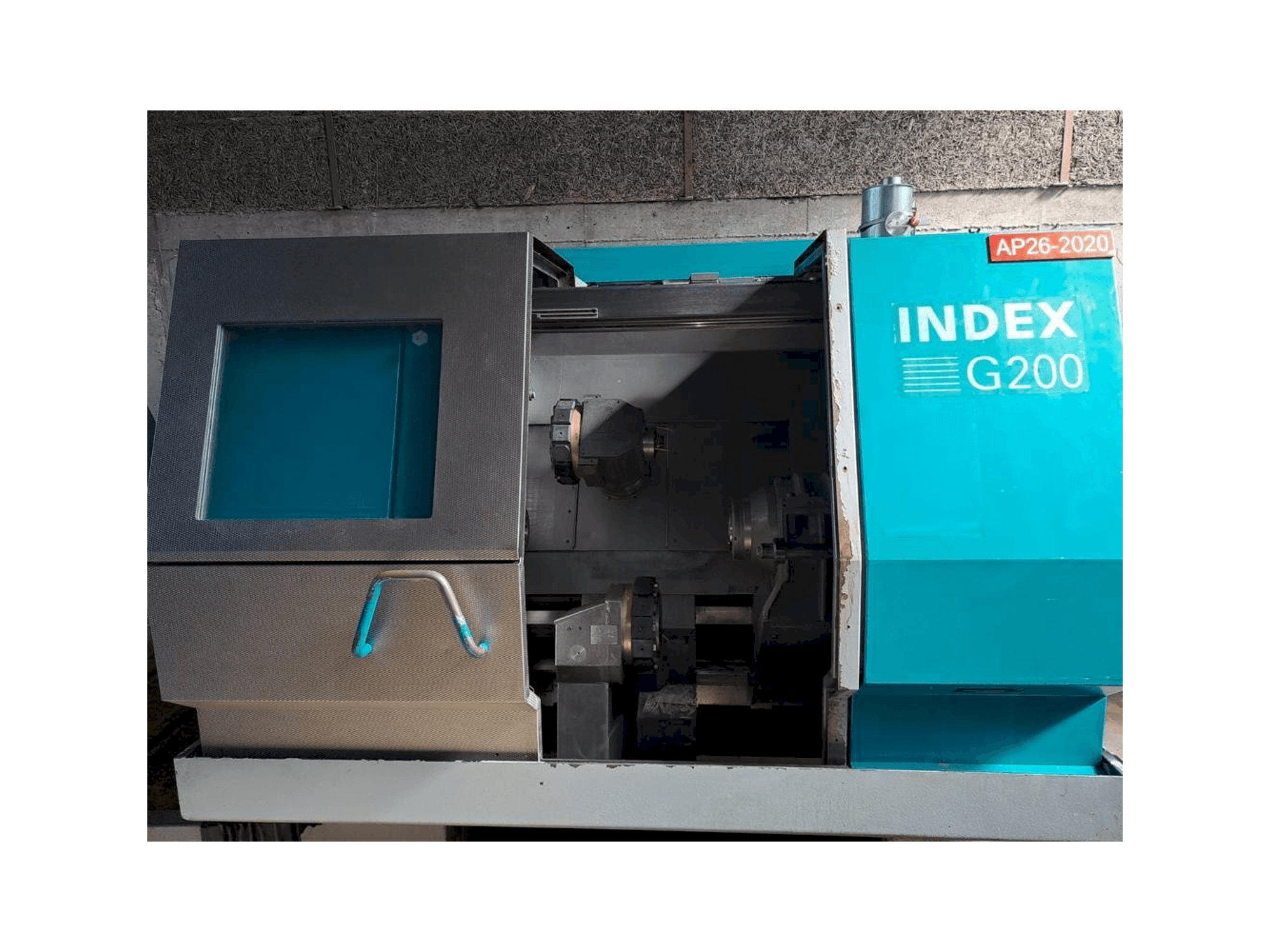 Prikaz stroja Index G200 sprijeda