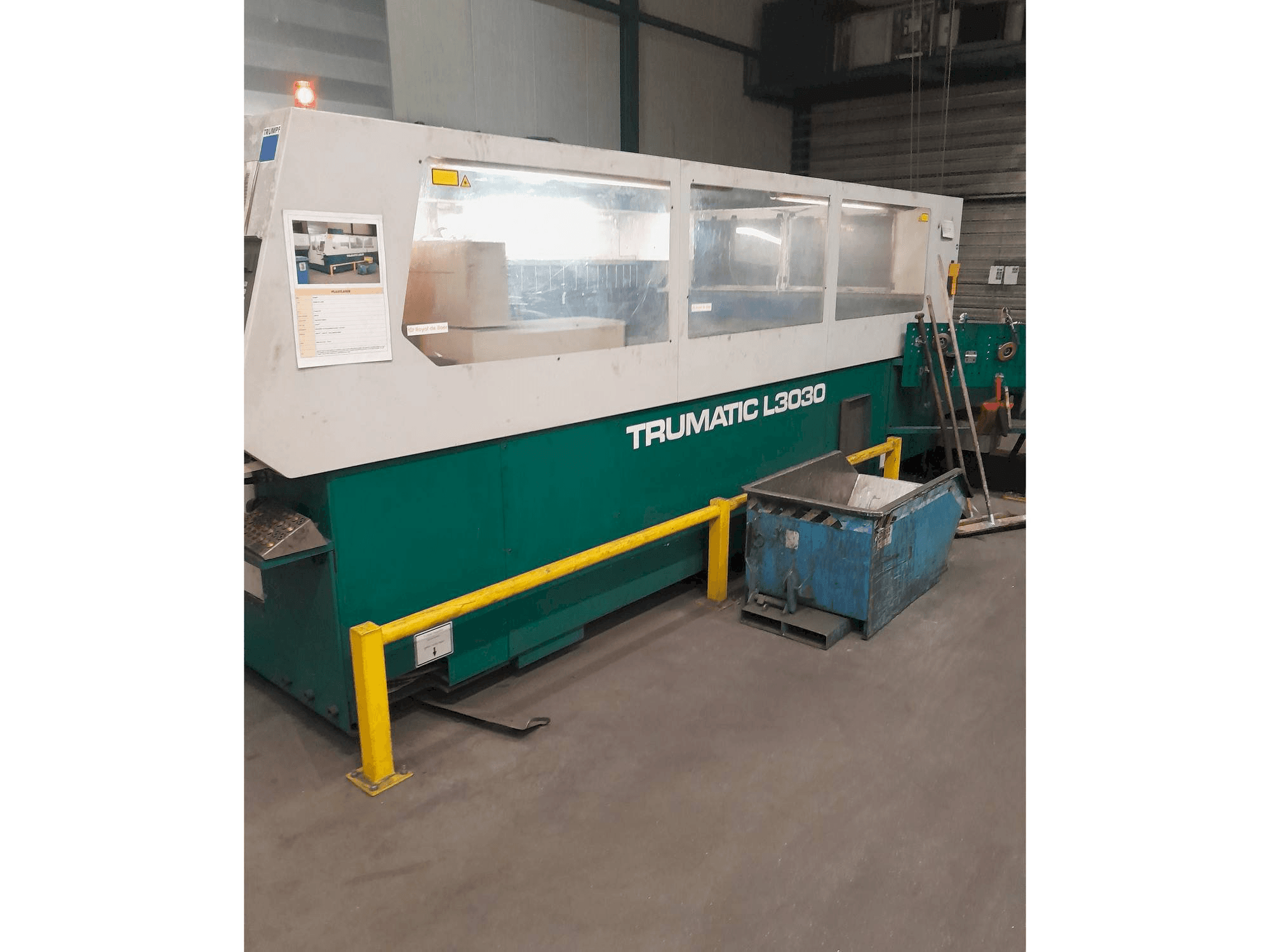 Prikaz stroja Trumpf Trumatic L3030 sprijeda
