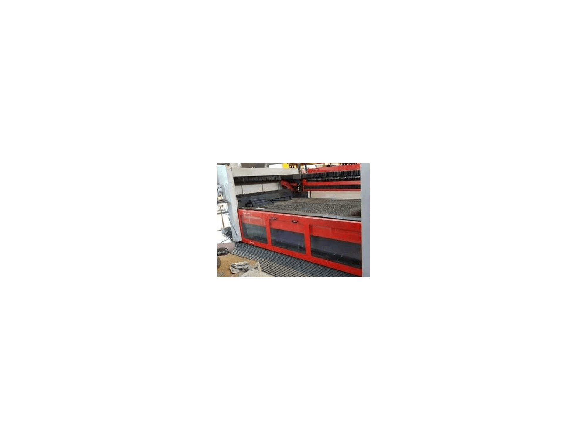 Prikaz stroja Bystronic Bystar II 3015 sprijeda